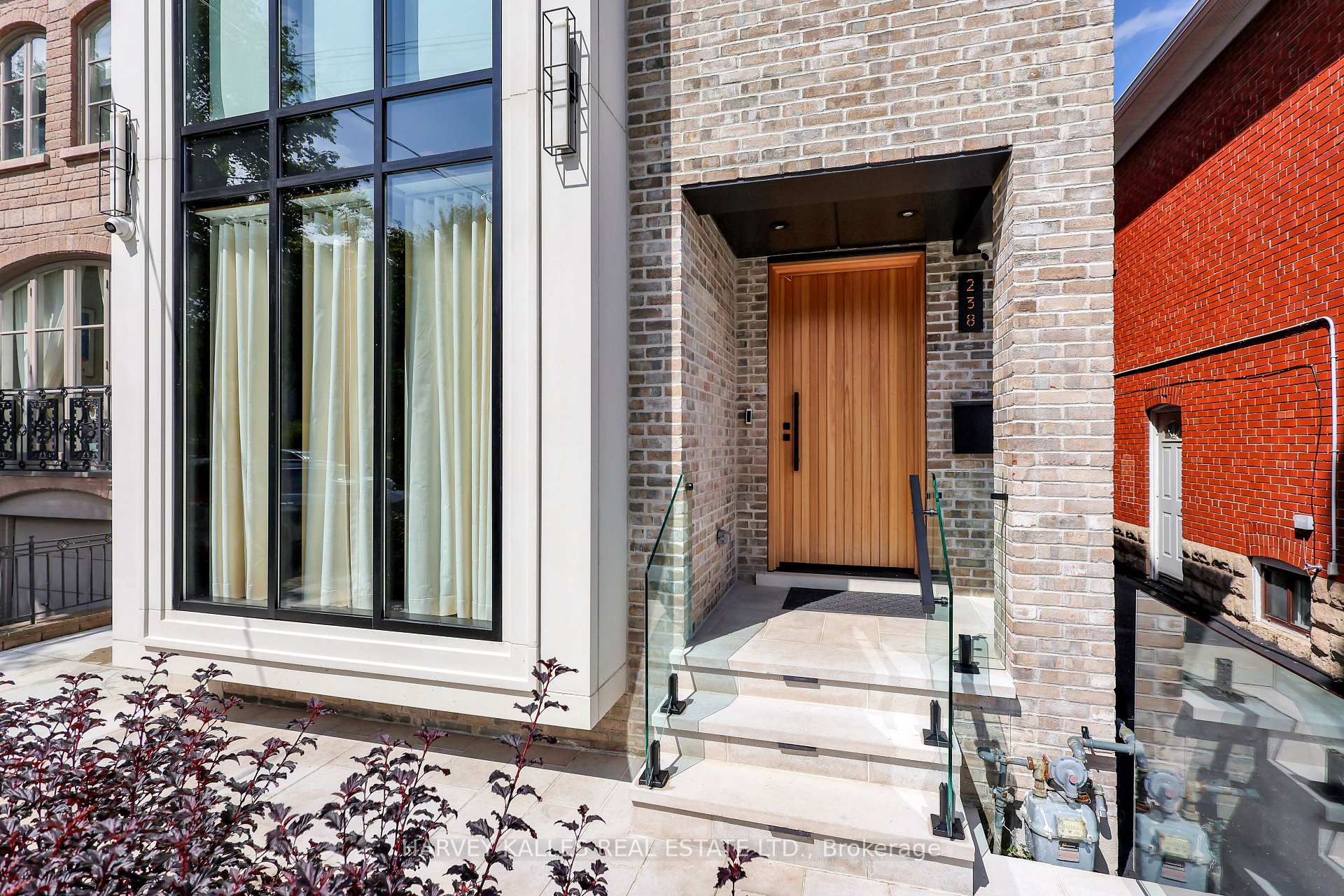 Photo 4 of 238 Melrose Avenue, Toronto, Lawrence Park North — HOMEH