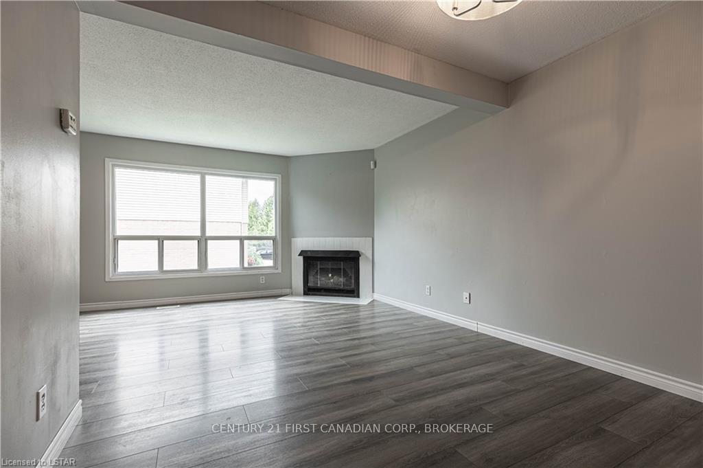 Photo 11 of Unit 63, 595 Third Street, London, East H — HOMEH
