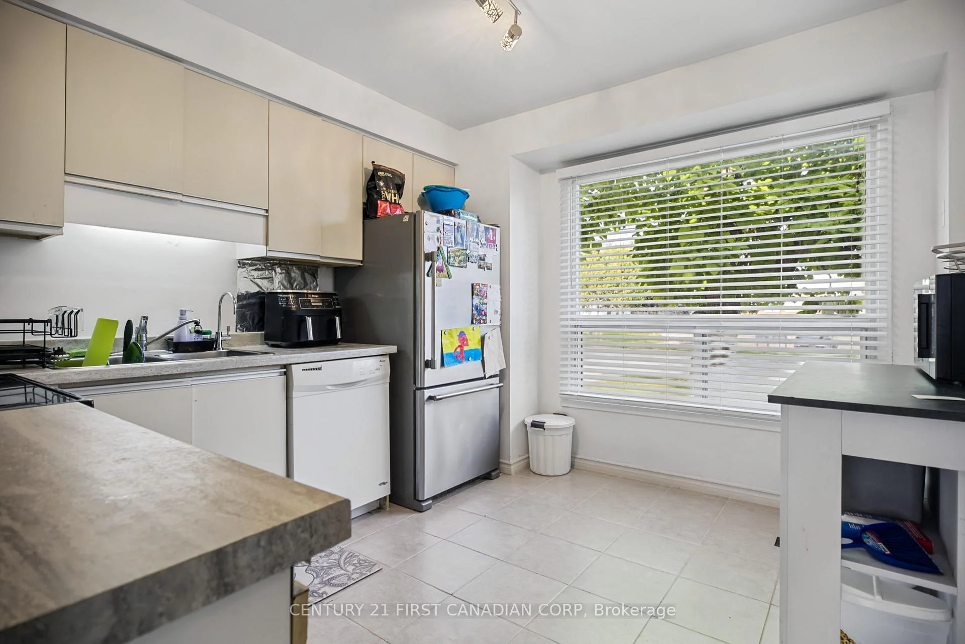 Photo 14 of Unit 63, 595 Third Street, London, East H — HOMEH