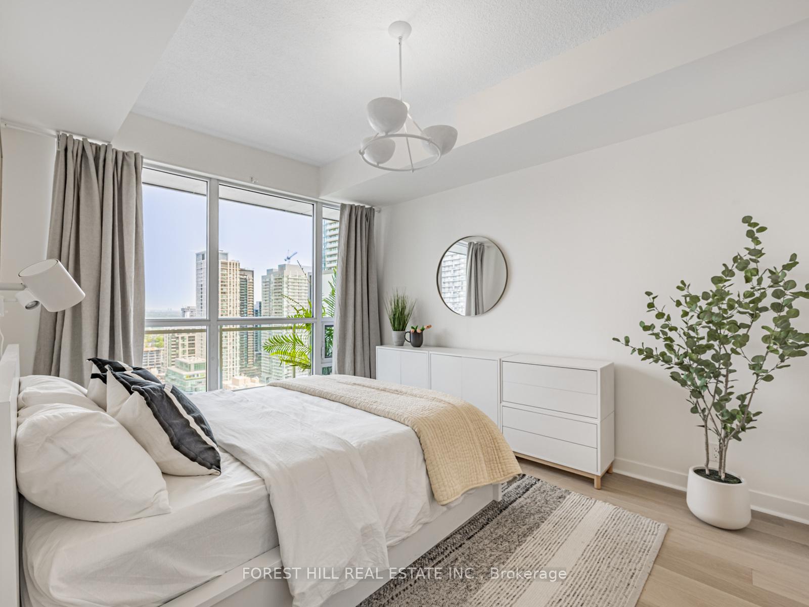 Photo 17 of Unit 2413, 98 Lillian Street, Toronto, Mount Pleasant West — HOMEH