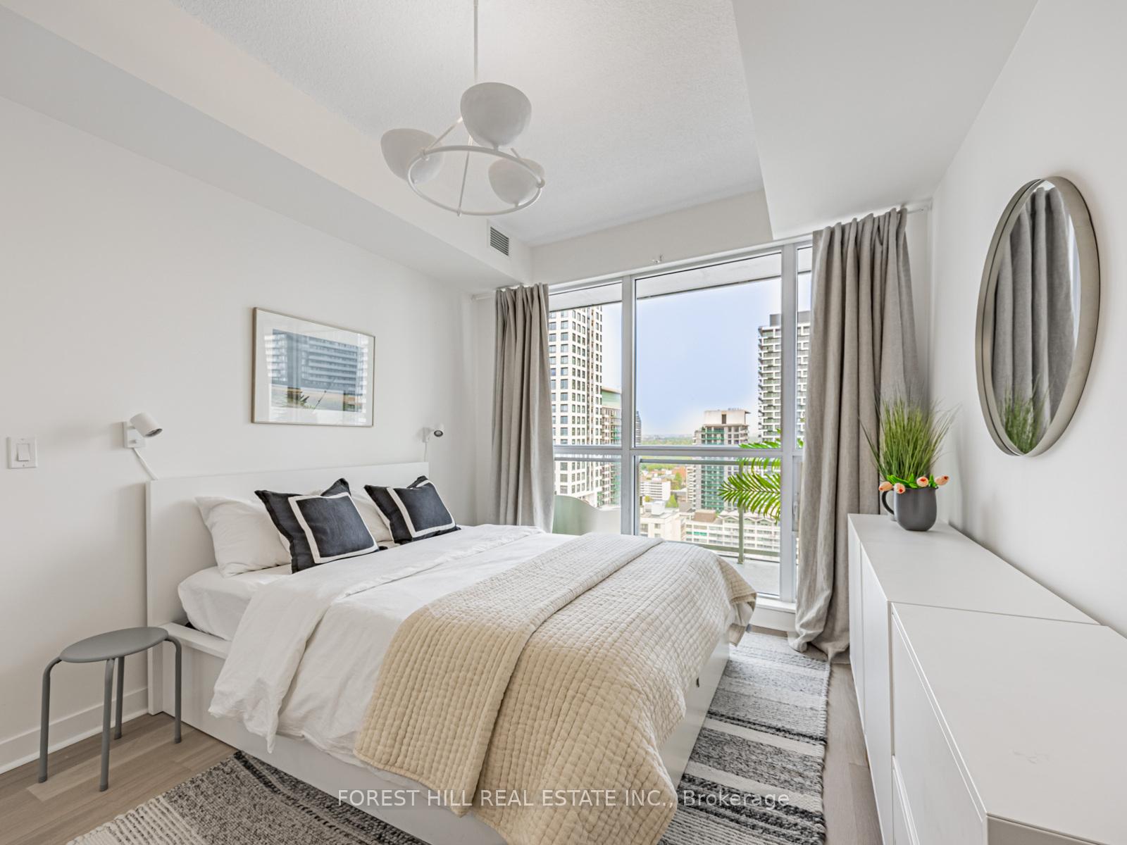 Photo 18 of Unit 2413, 98 Lillian Street, Toronto, Mount Pleasant West — HOMEH