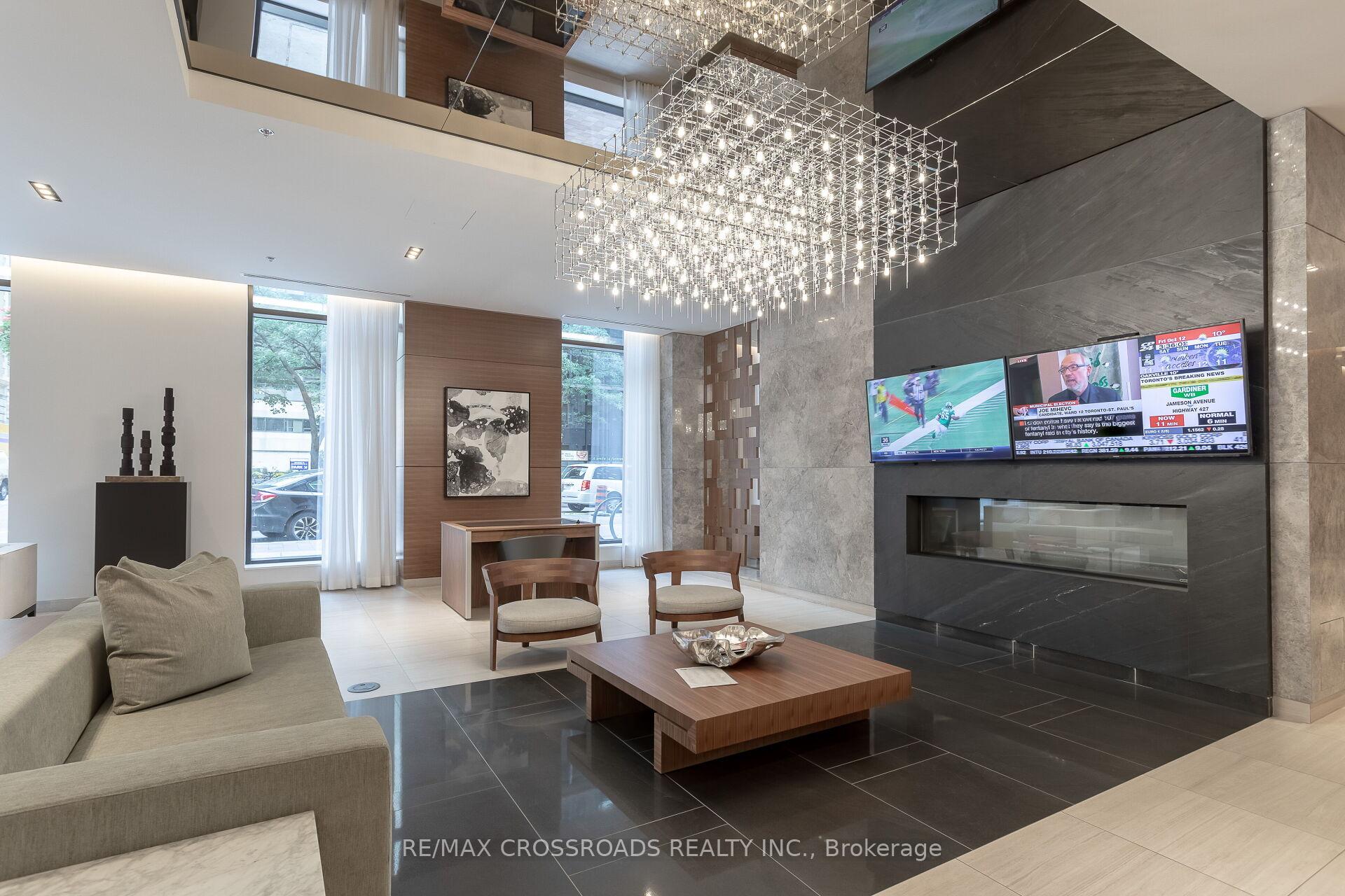 Photo 4 of Unit 4308, 88 Scott Street, Toronto, Church-Yonge Corridor — HOMEH