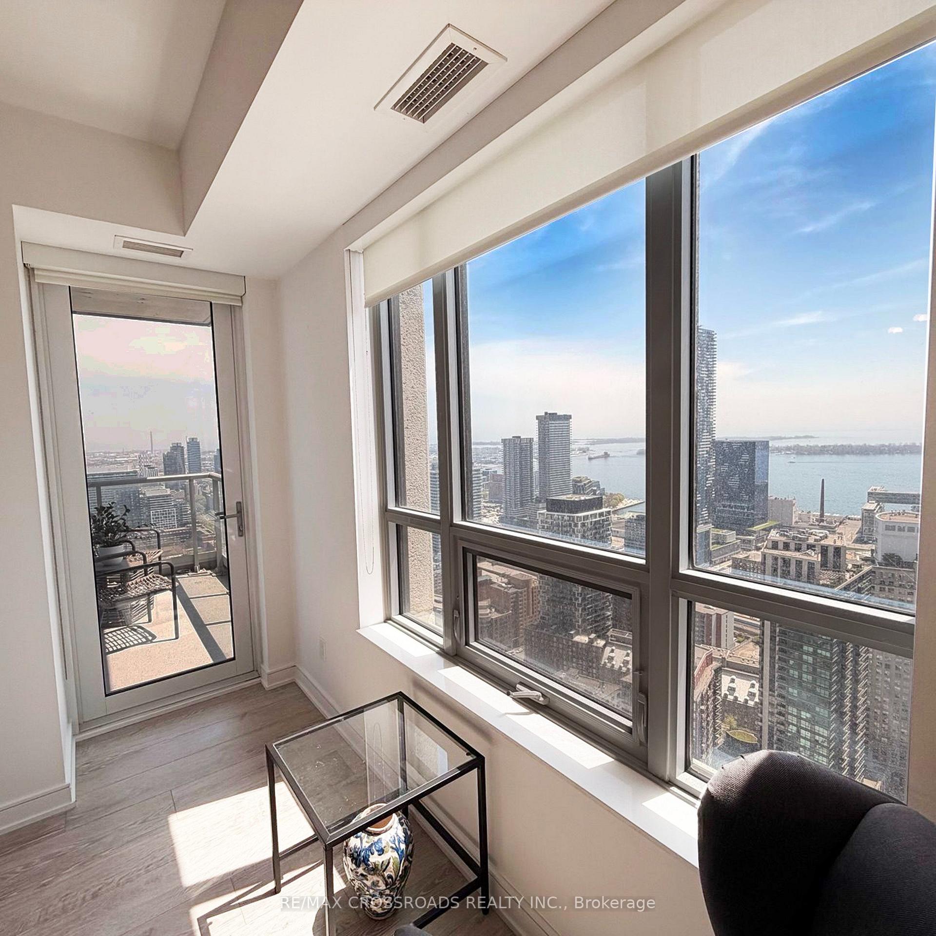 Photo 10 of Unit 4308, 88 Scott Street, Toronto, Church-Yonge Corridor — HOMEH