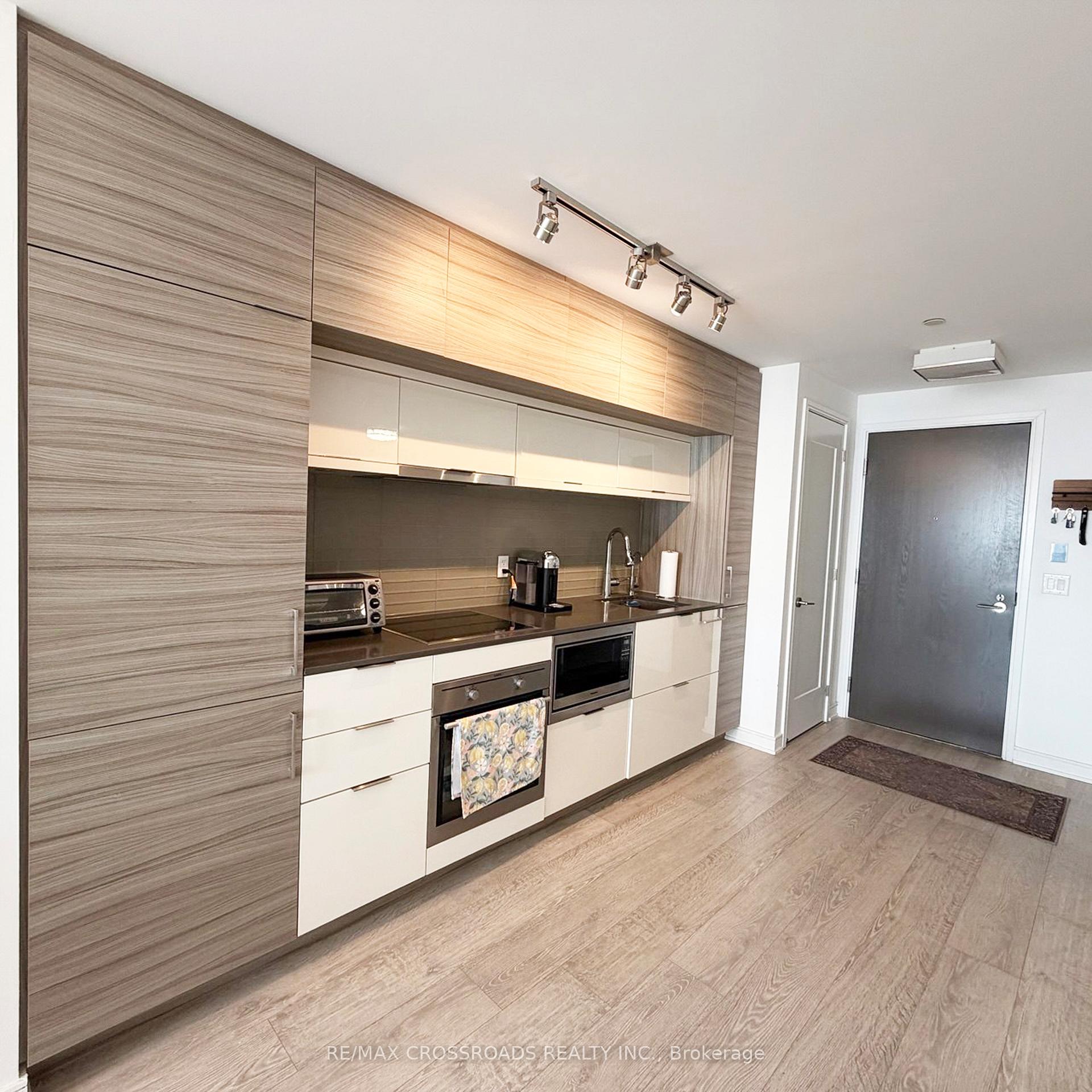 Photo 17 of Unit 4308, 88 Scott Street, Toronto, Church-Yonge Corridor — HOMEH