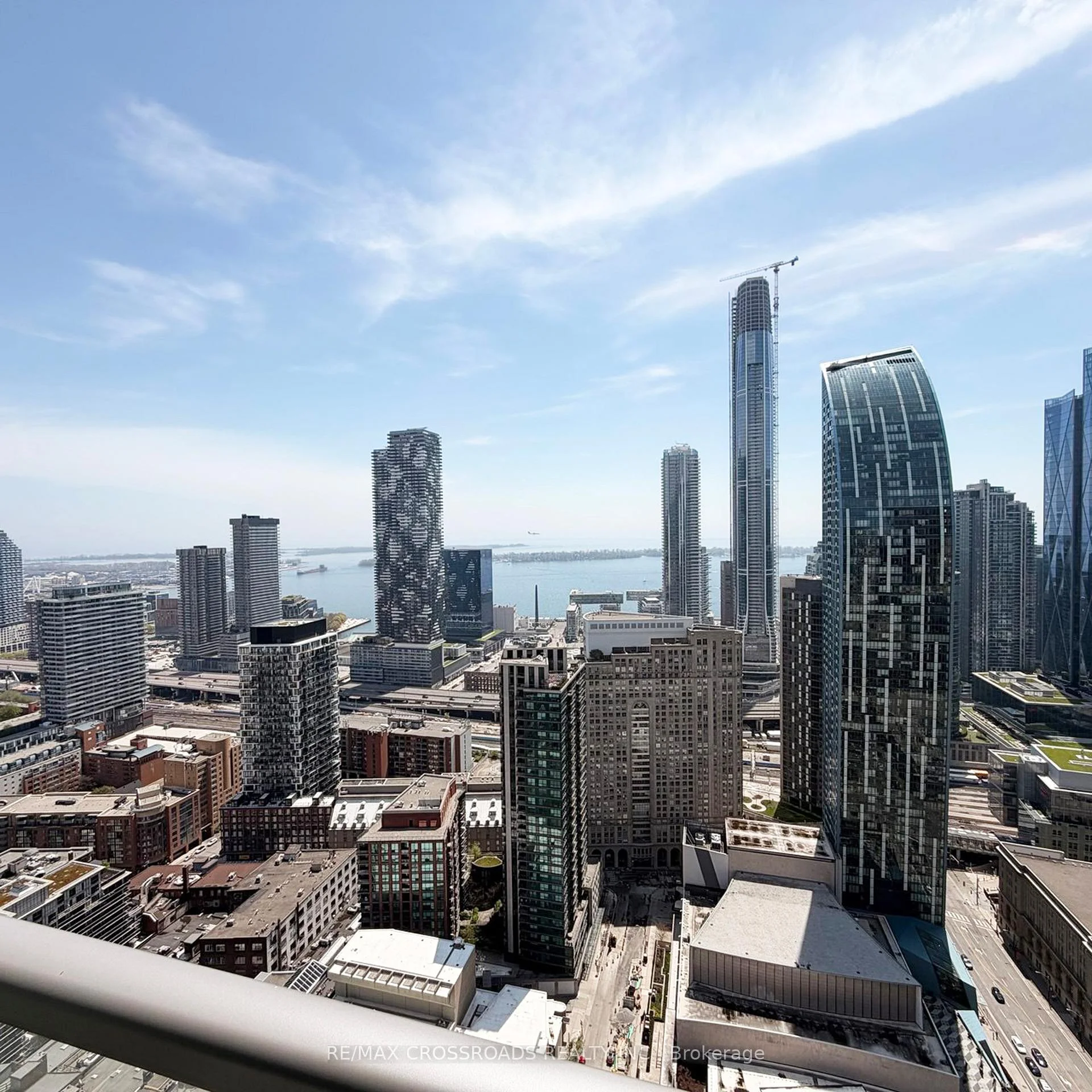 Photo 13 of Unit 4308, 88 Scott Street, Toronto, Church-Yonge Corridor — HOMEH