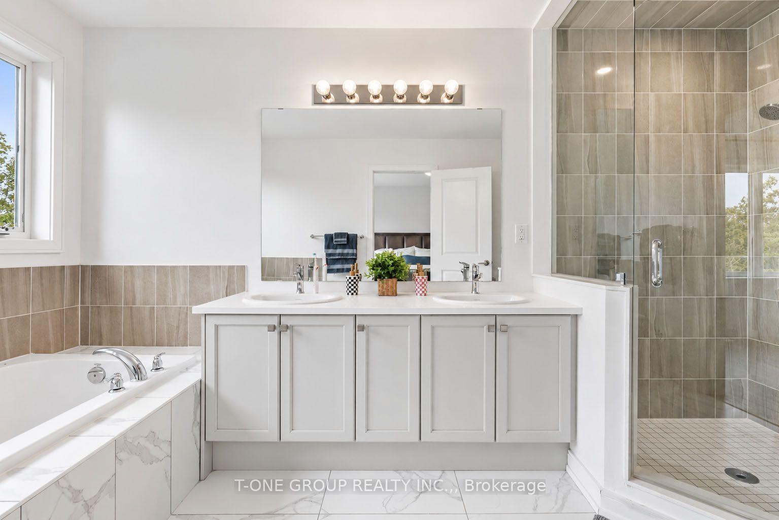 Photo 33 of 148 Blue Forest Crescent, Barrie, Innis-Shore — HOMEH