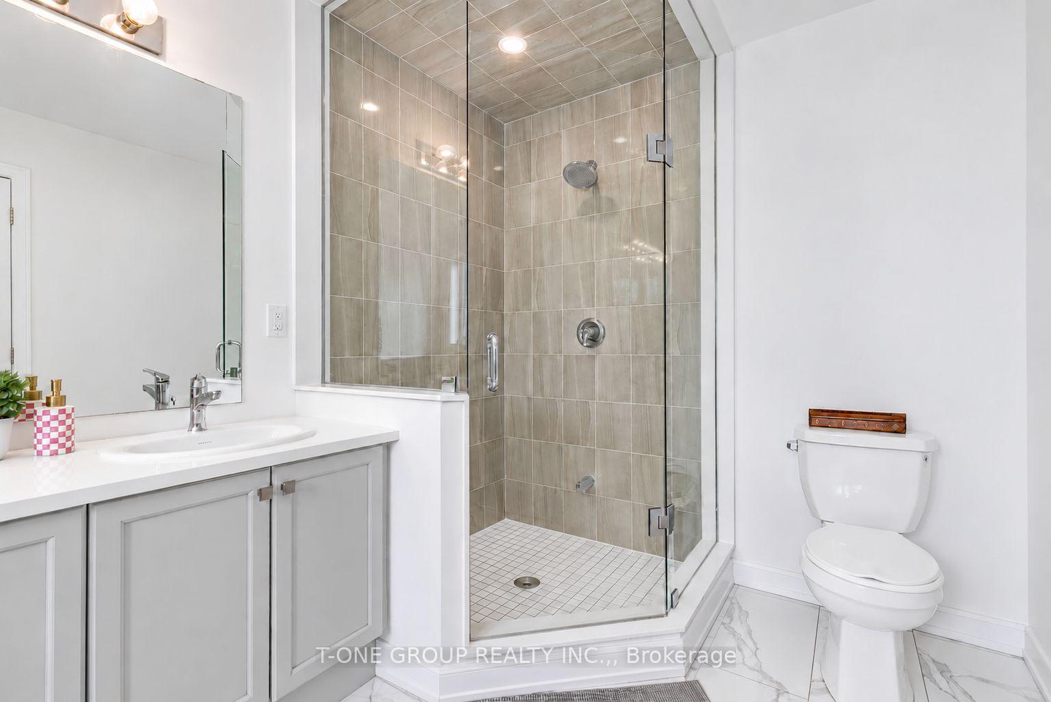 Photo 35 of 148 Blue Forest Crescent, Barrie, Innis-Shore — HOMEH
