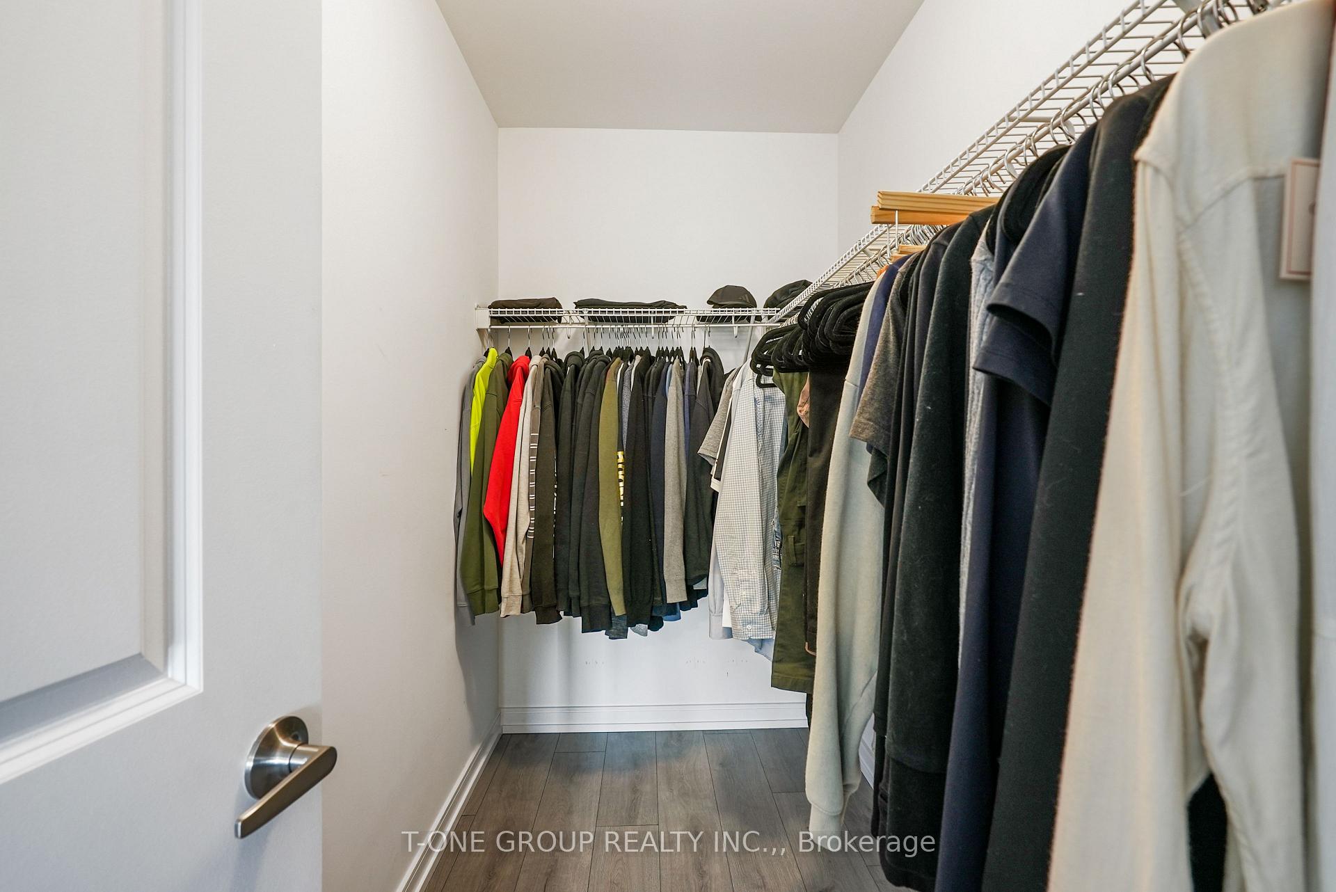 Photo 36 of 148 Blue Forest Crescent, Barrie, Innis-Shore — HOMEH