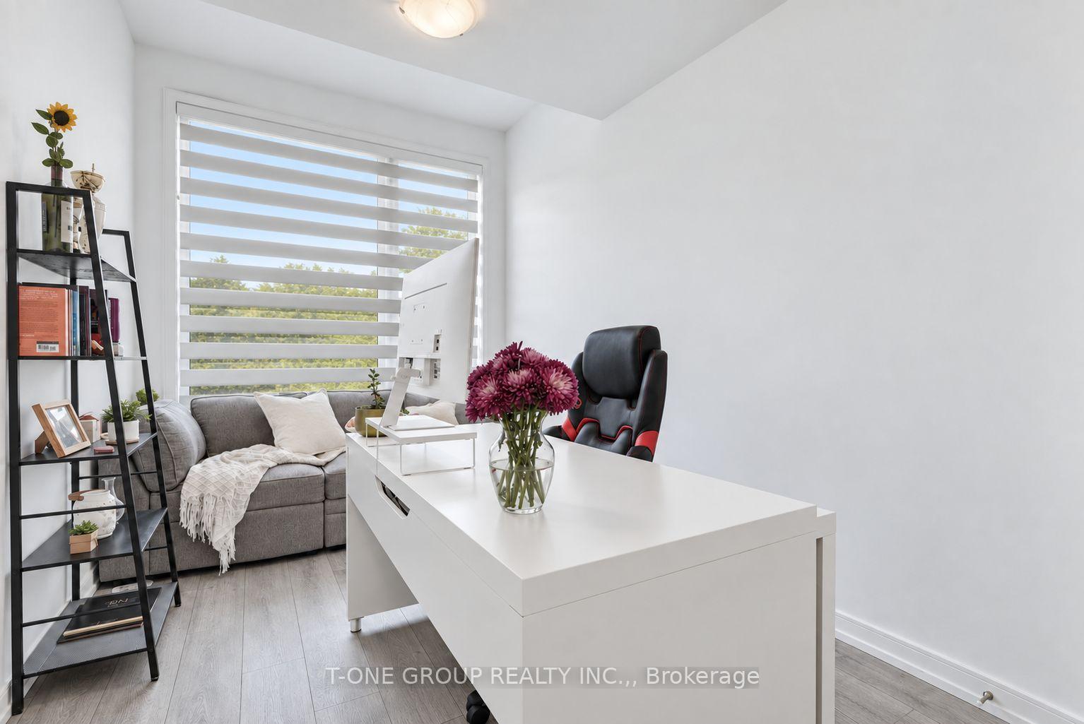 Photo 40 of 148 Blue Forest Crescent, Barrie, Innis-Shore — HOMEH