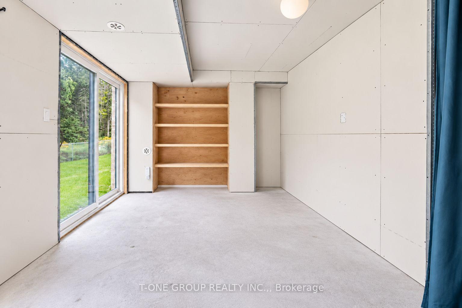 Photo 44 of 148 Blue Forest Crescent, Barrie, Innis-Shore — HOMEH