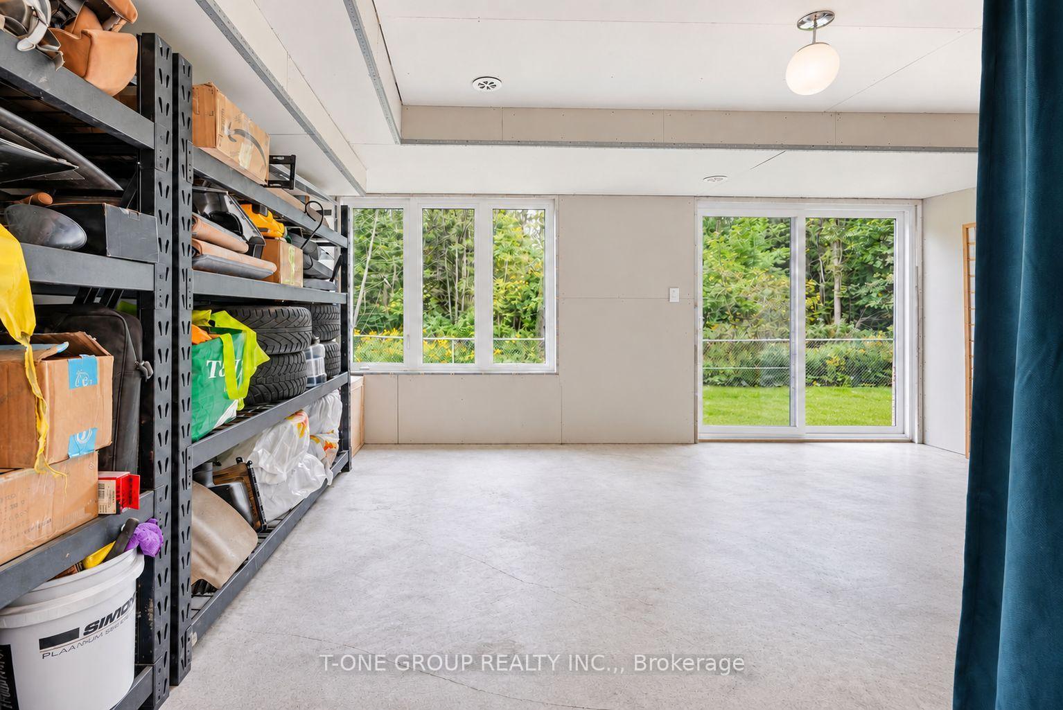 Photo 45 of 148 Blue Forest Crescent, Barrie, Innis-Shore — HOMEH