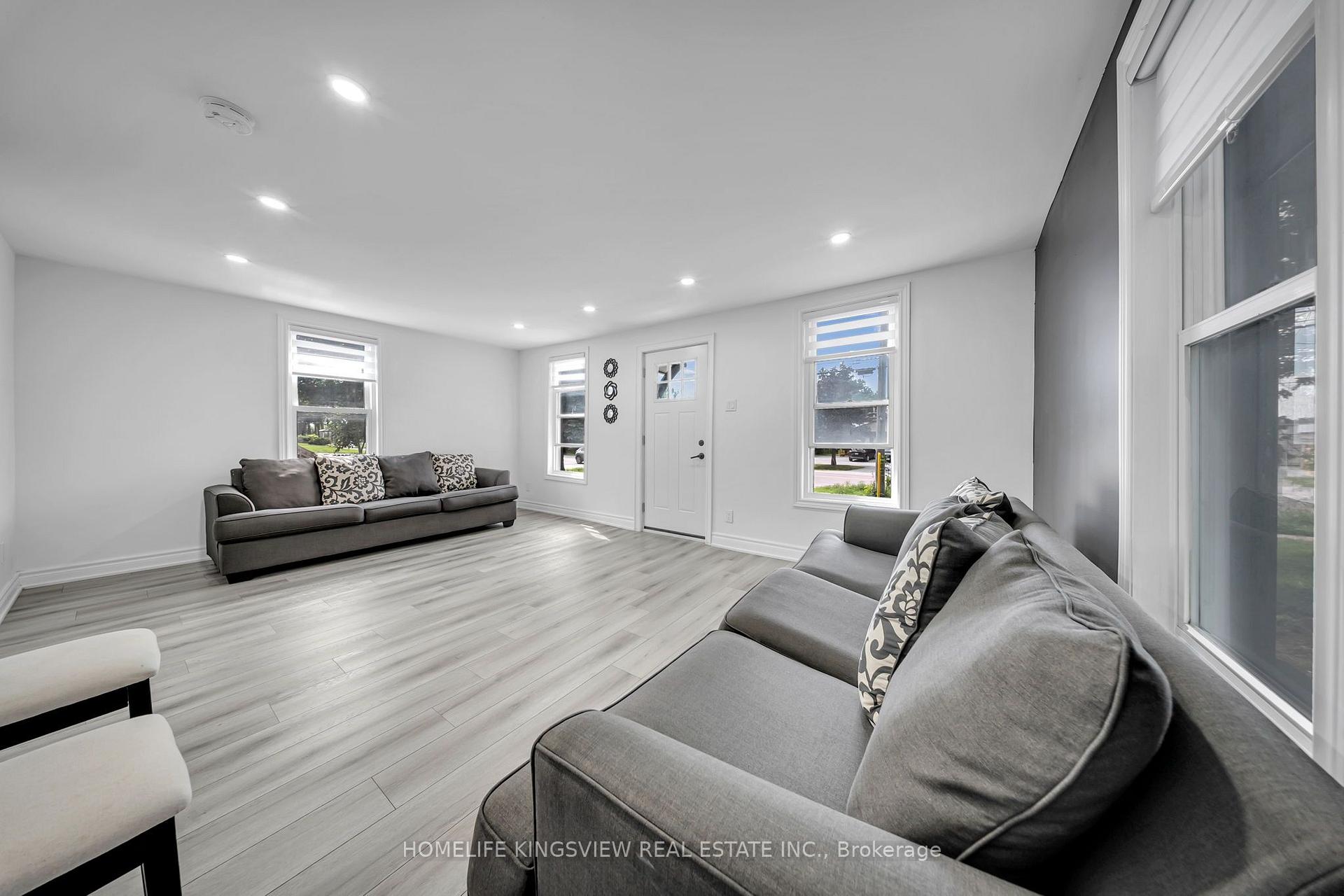 Photo 10 of 506 West Street S, Orillia — HOMEH