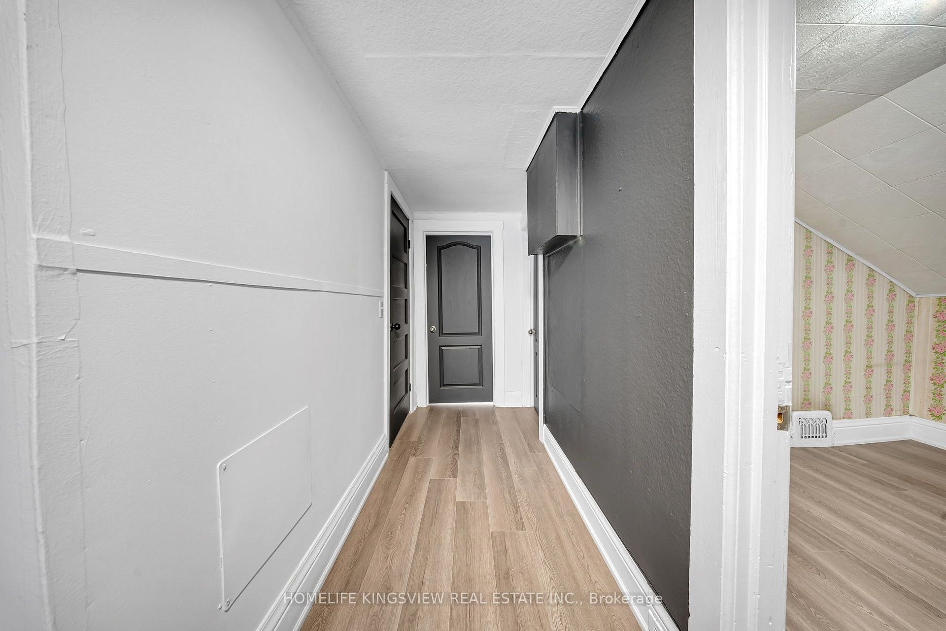 Photo 16 of 506 West Street S, Orillia — HOMEH