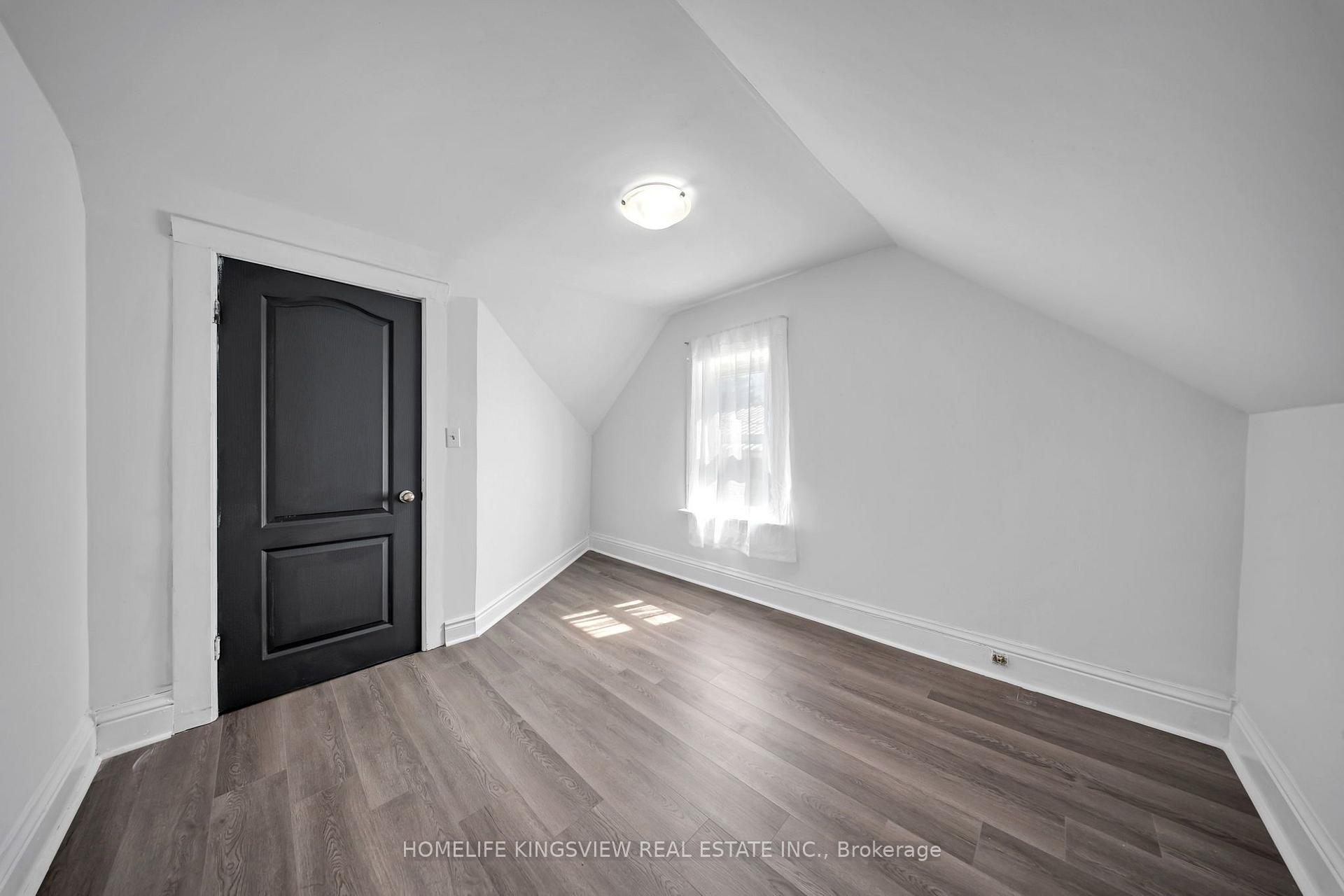 Photo 19 of 506 West Street S, Orillia — HOMEH