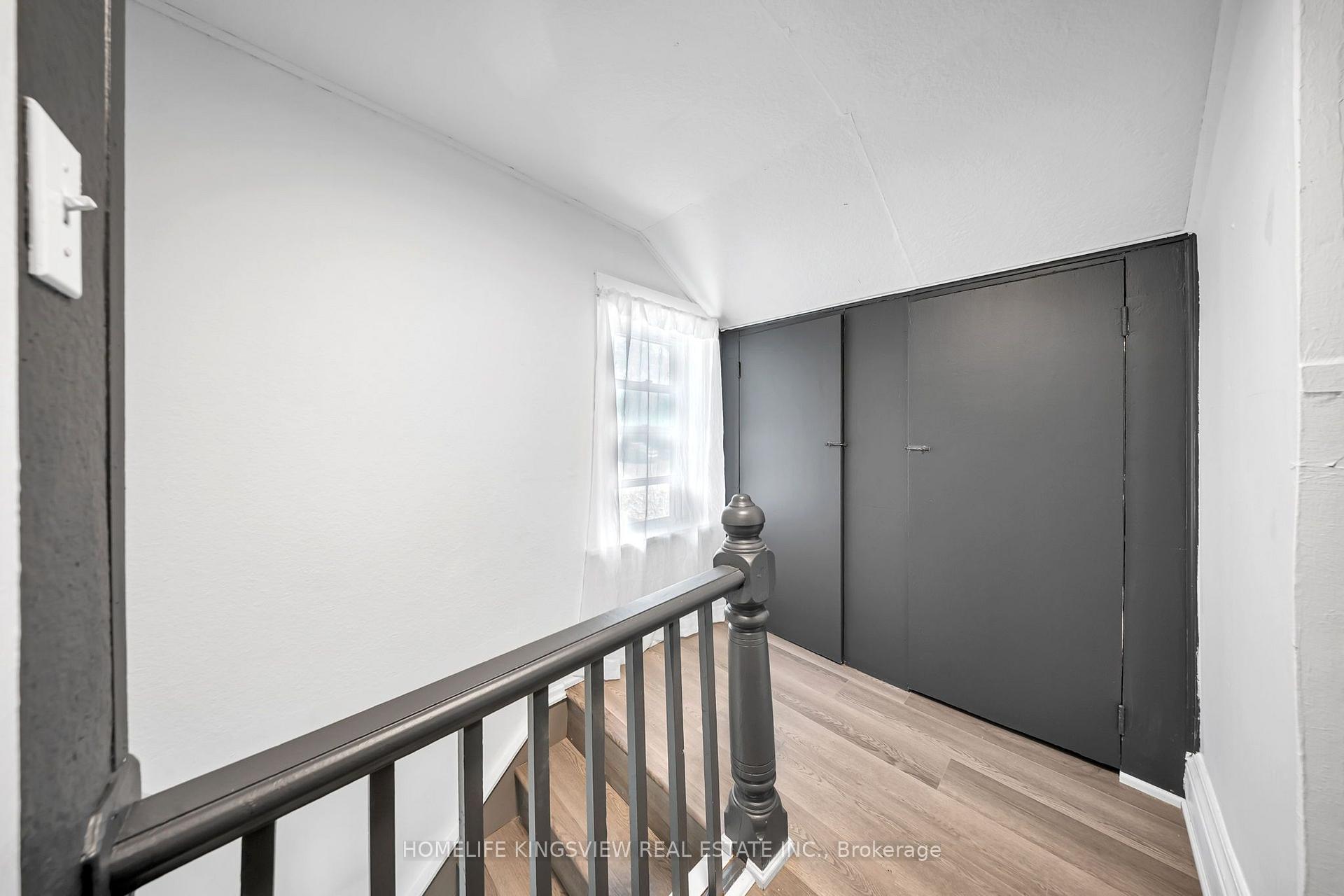 Photo 21 of 506 West Street S, Orillia — HOMEH