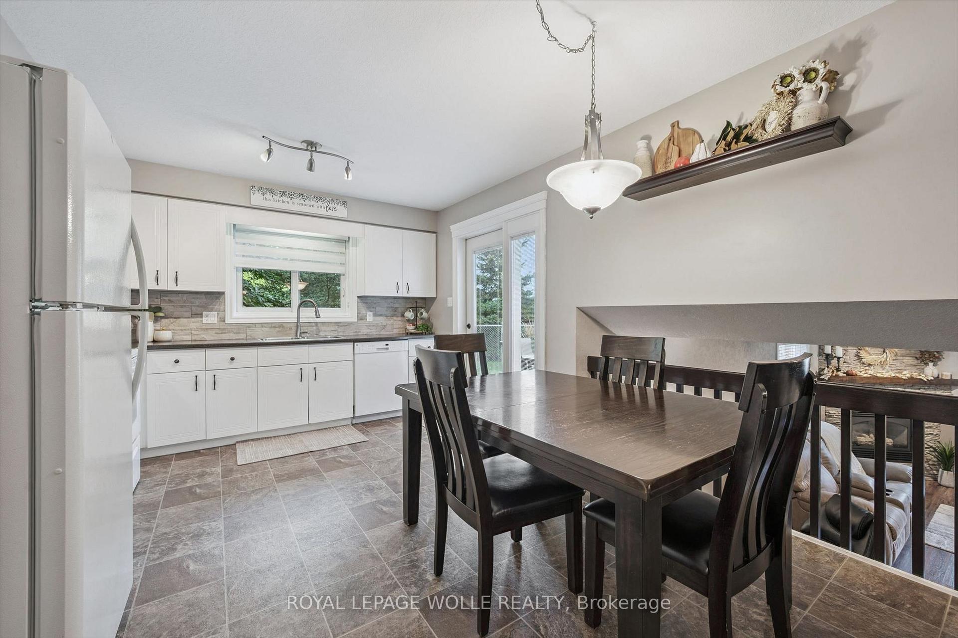 Photo 12 of 3 Peregrine Crescent, Woolwich, Elmira — HOMEH