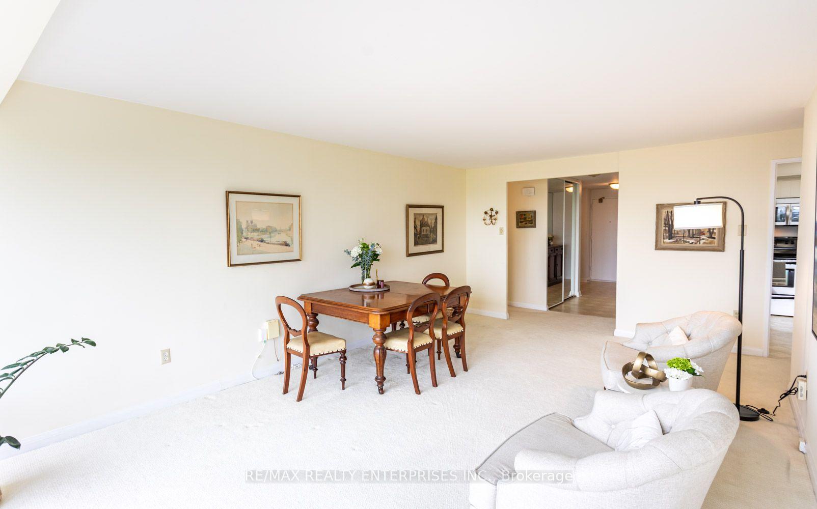 Photo 8 of Unit 1708, 1400 Dixie Road, Mississauga, Lakeview — HOMEH