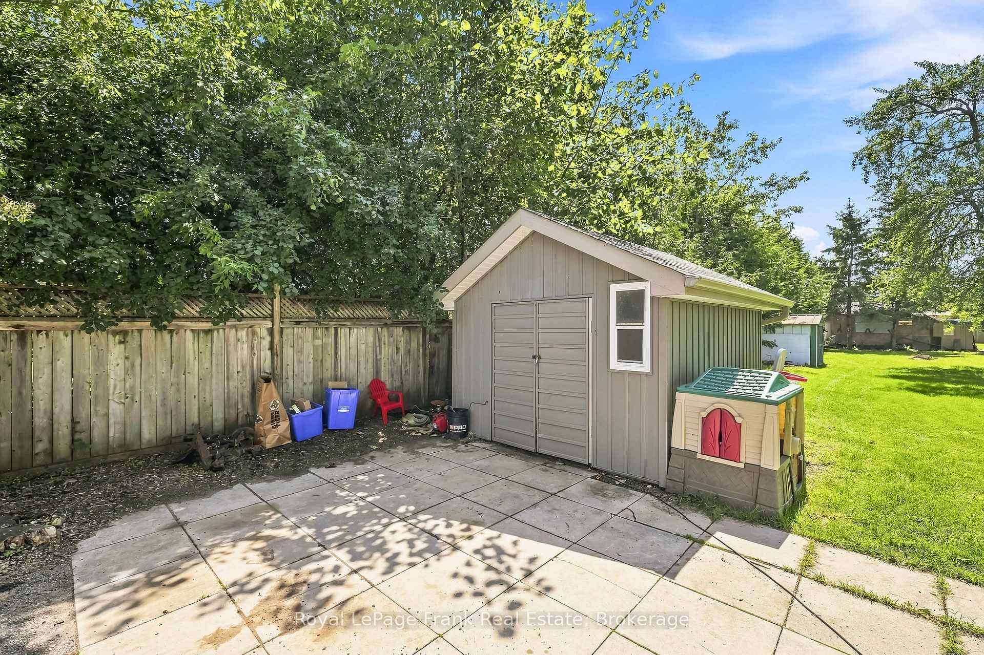 Photo 29 of 317 Bay Street, Brock, Beaverton — HOMEH