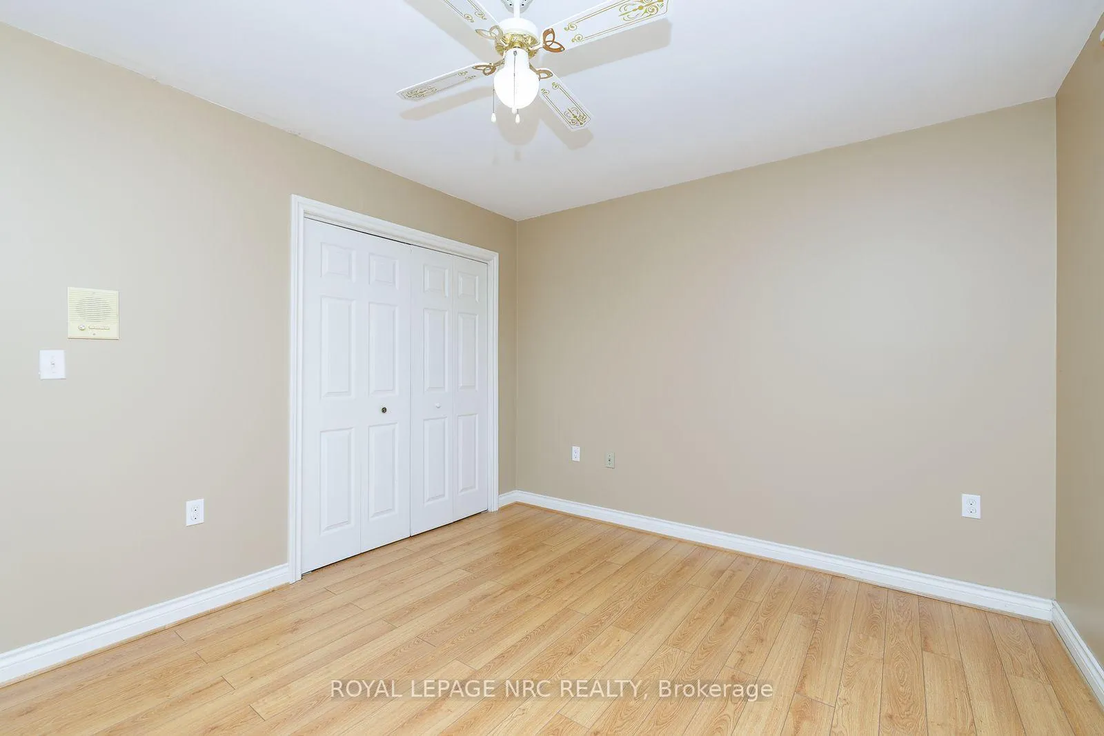 Photo 13 of 21 Elmvale Crescent, Port Colborne, Main Street — HOMEH