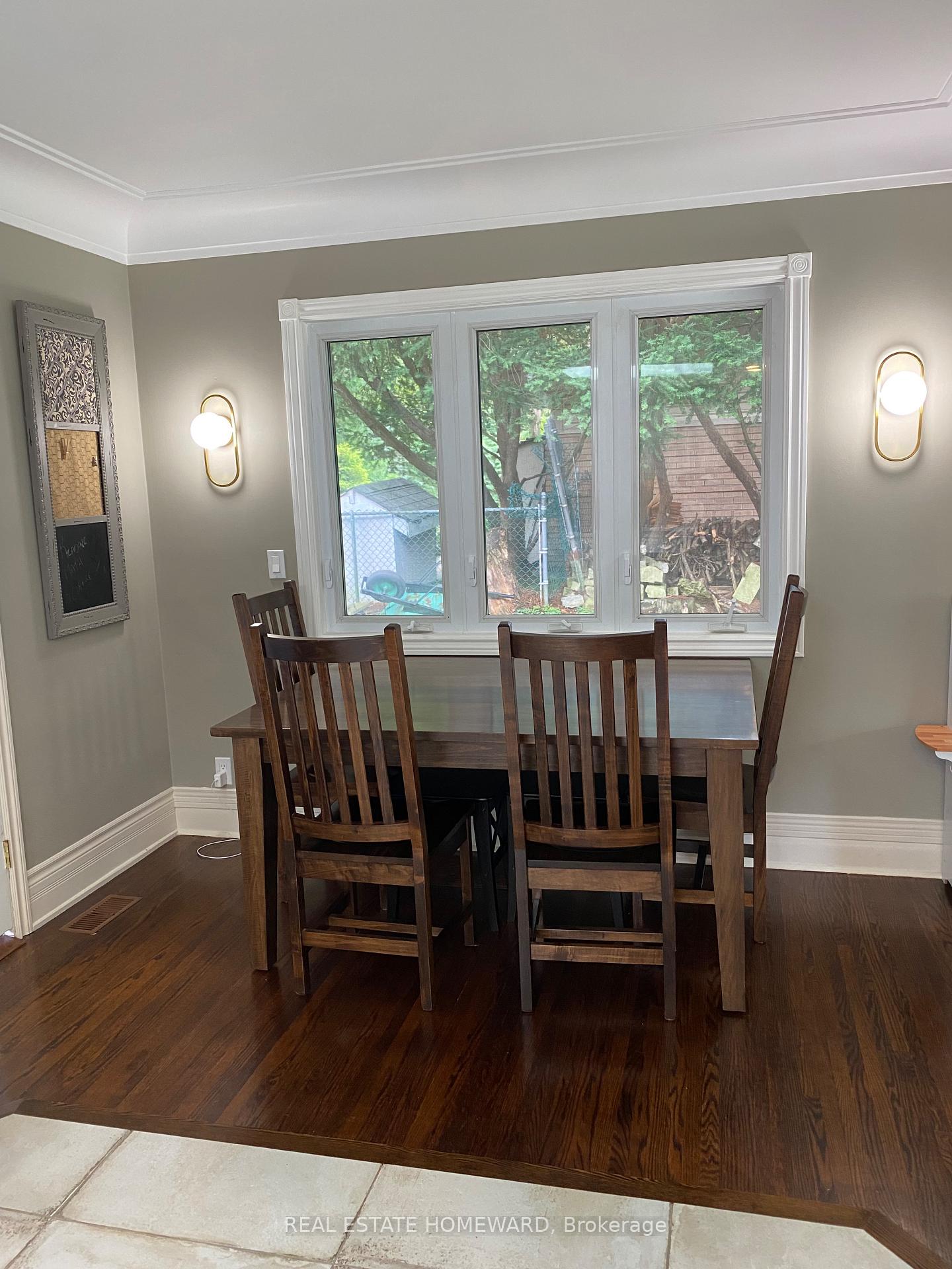 Photo 17 of 63 Cait Court, Hamilton, Ancaster — HOMEH