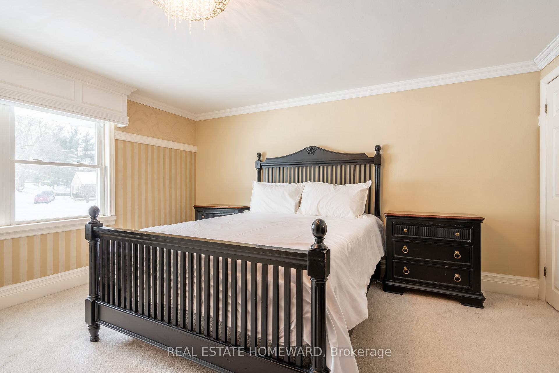 Photo 19 of 63 Cait Court, Hamilton, Ancaster — HOMEH