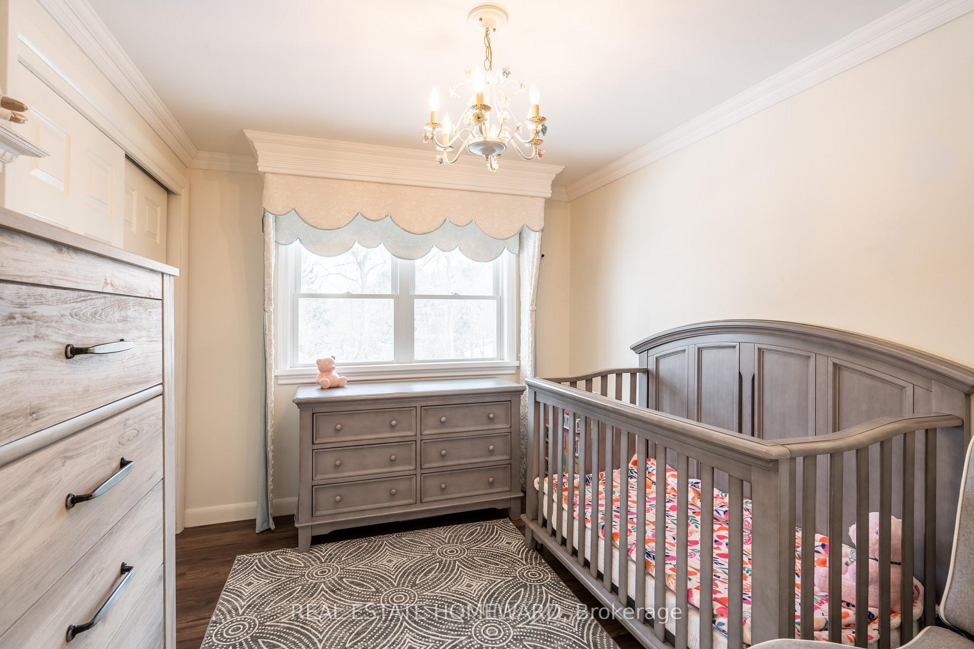Photo 25 of 63 Cait Court, Hamilton, Ancaster — HOMEH