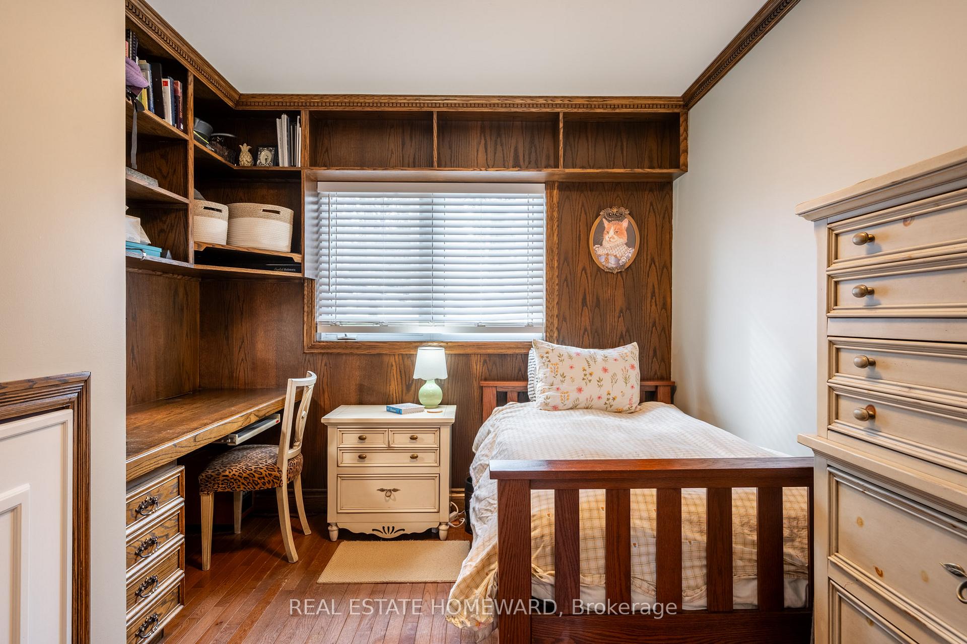 Photo 35 of 63 Cait Court, Hamilton, Ancaster — HOMEH