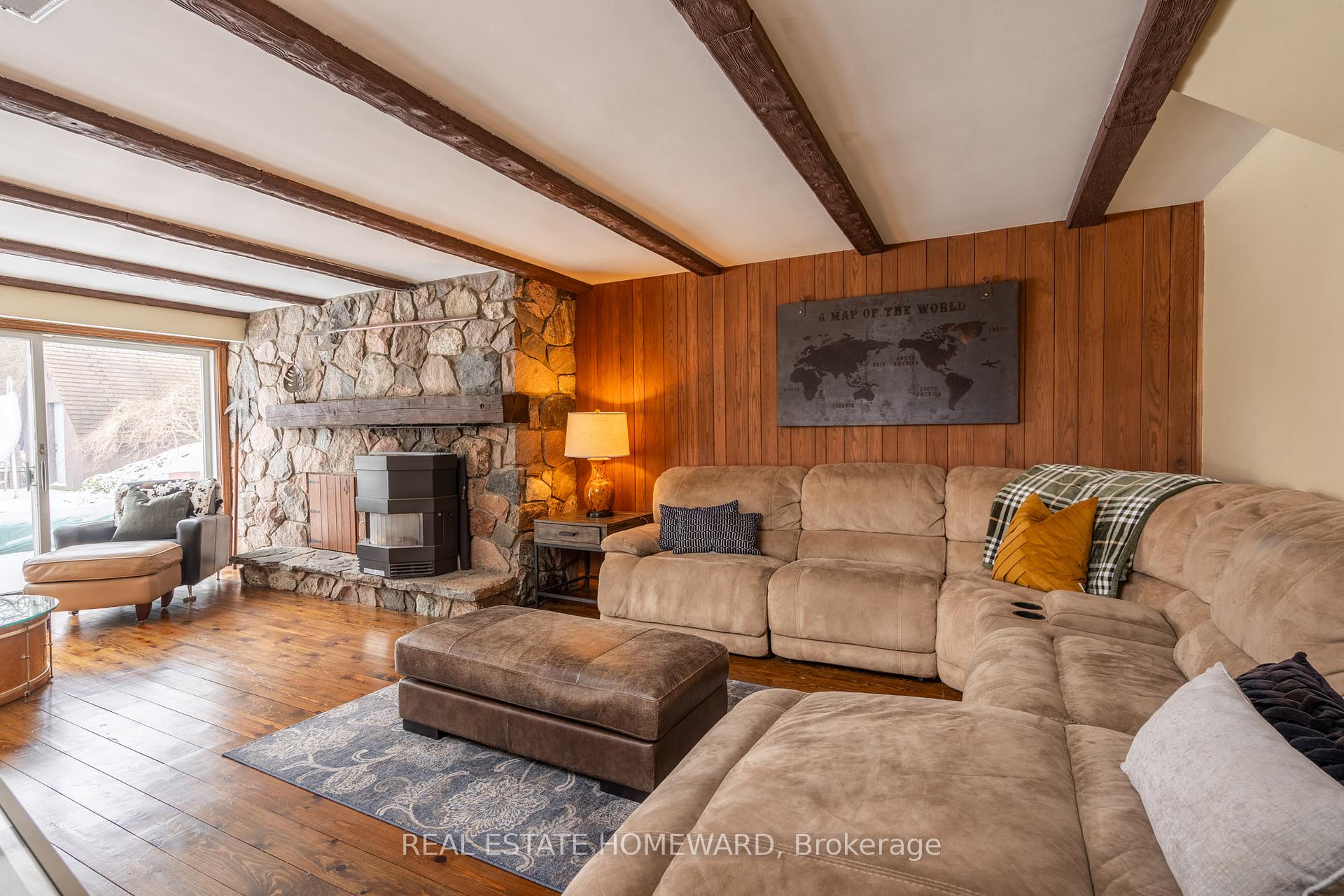 Photo 43 of 63 Cait Court, Hamilton, Ancaster — HOMEH