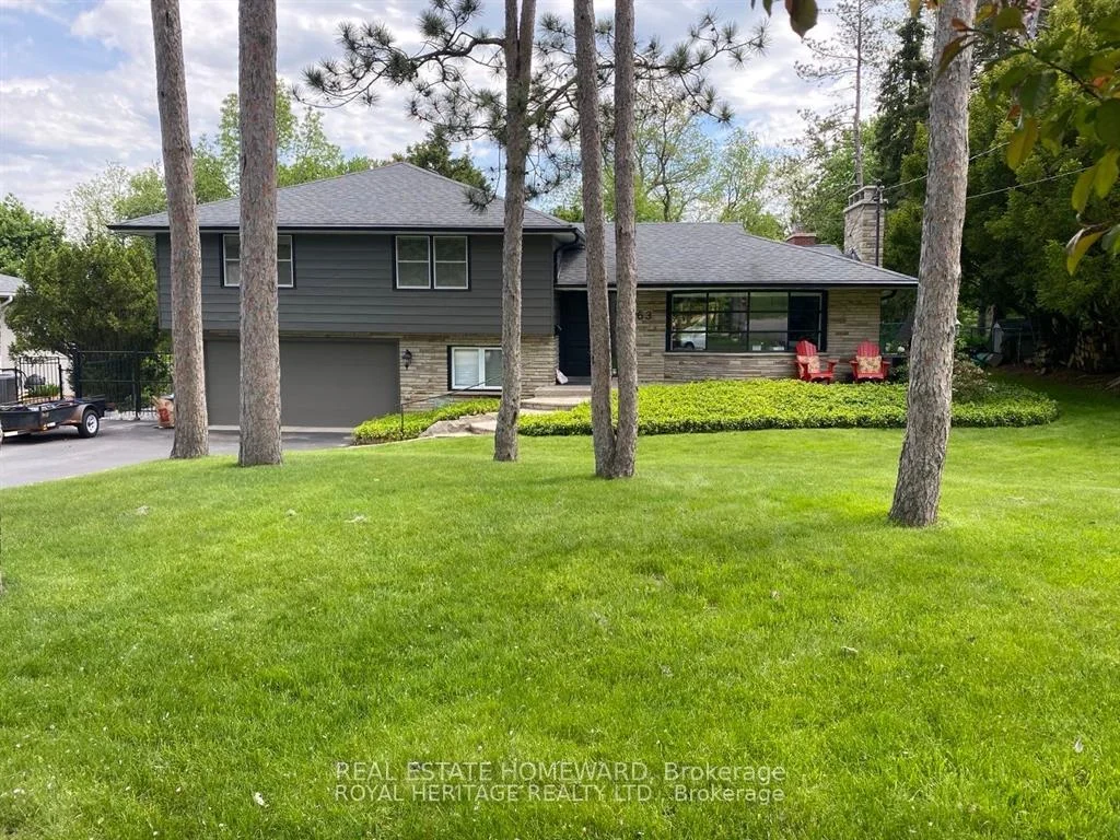 Photo 4 of 63 Cait Court, Hamilton, Ancaster — HOMEH