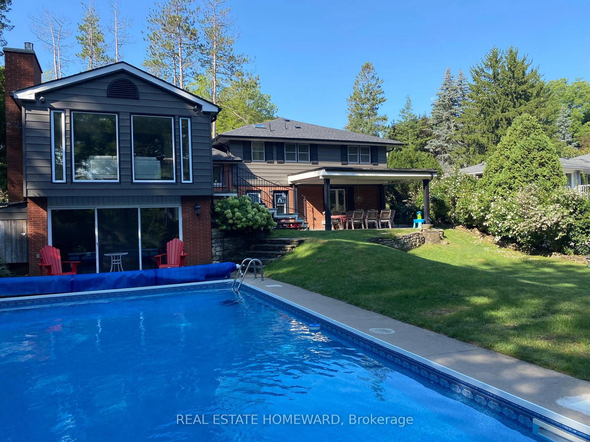Photo 51 of 63 Cait Court, Hamilton, Ancaster — HOMEH