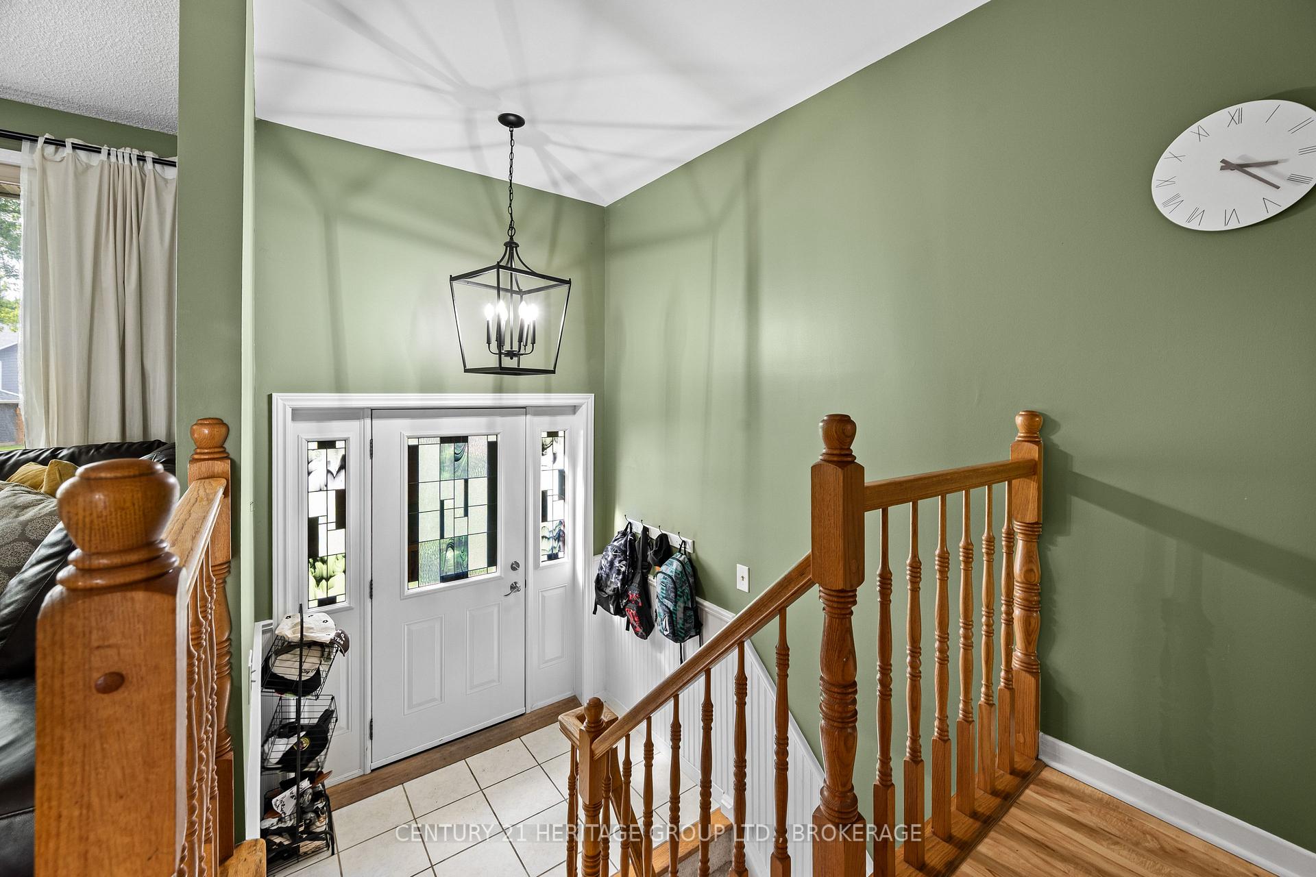 Photo 15 of 912 Safari Drive, Kingston, North of Taylor-Kidd Blvd — HOMEH