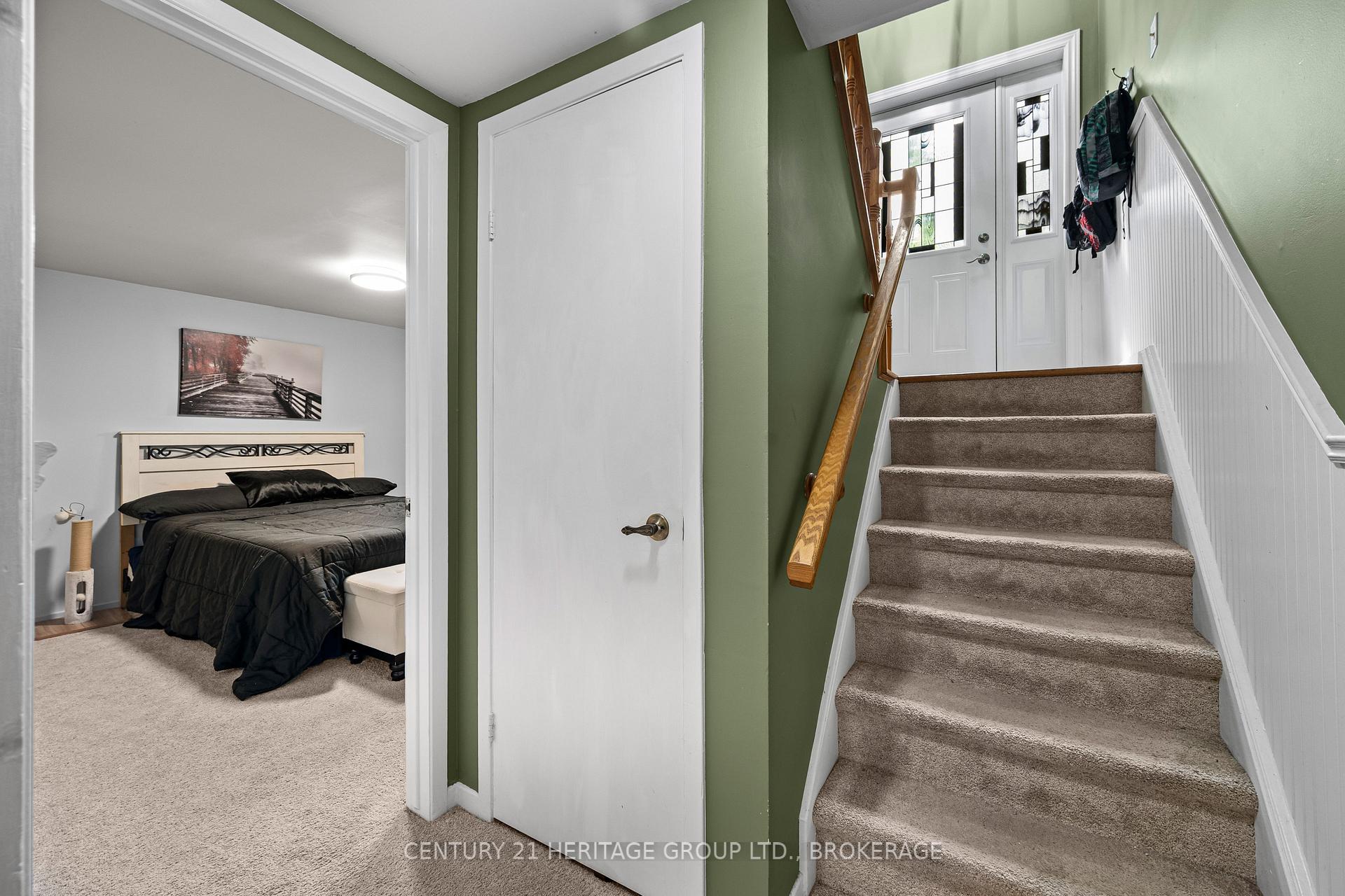 Photo 36 of 912 Safari Drive, Kingston, North of Taylor-Kidd Blvd — HOMEH