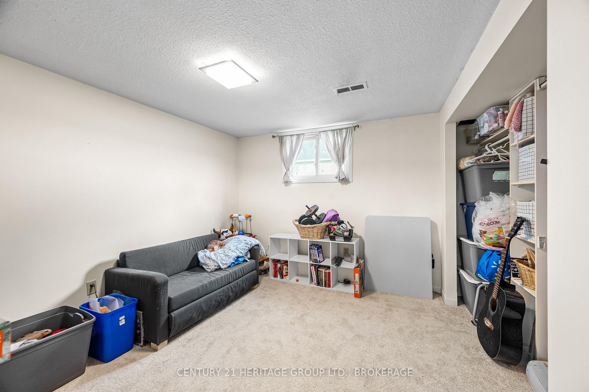 Photo 44 of 912 Safari Drive, Kingston, North of Taylor-Kidd Blvd — HOMEH