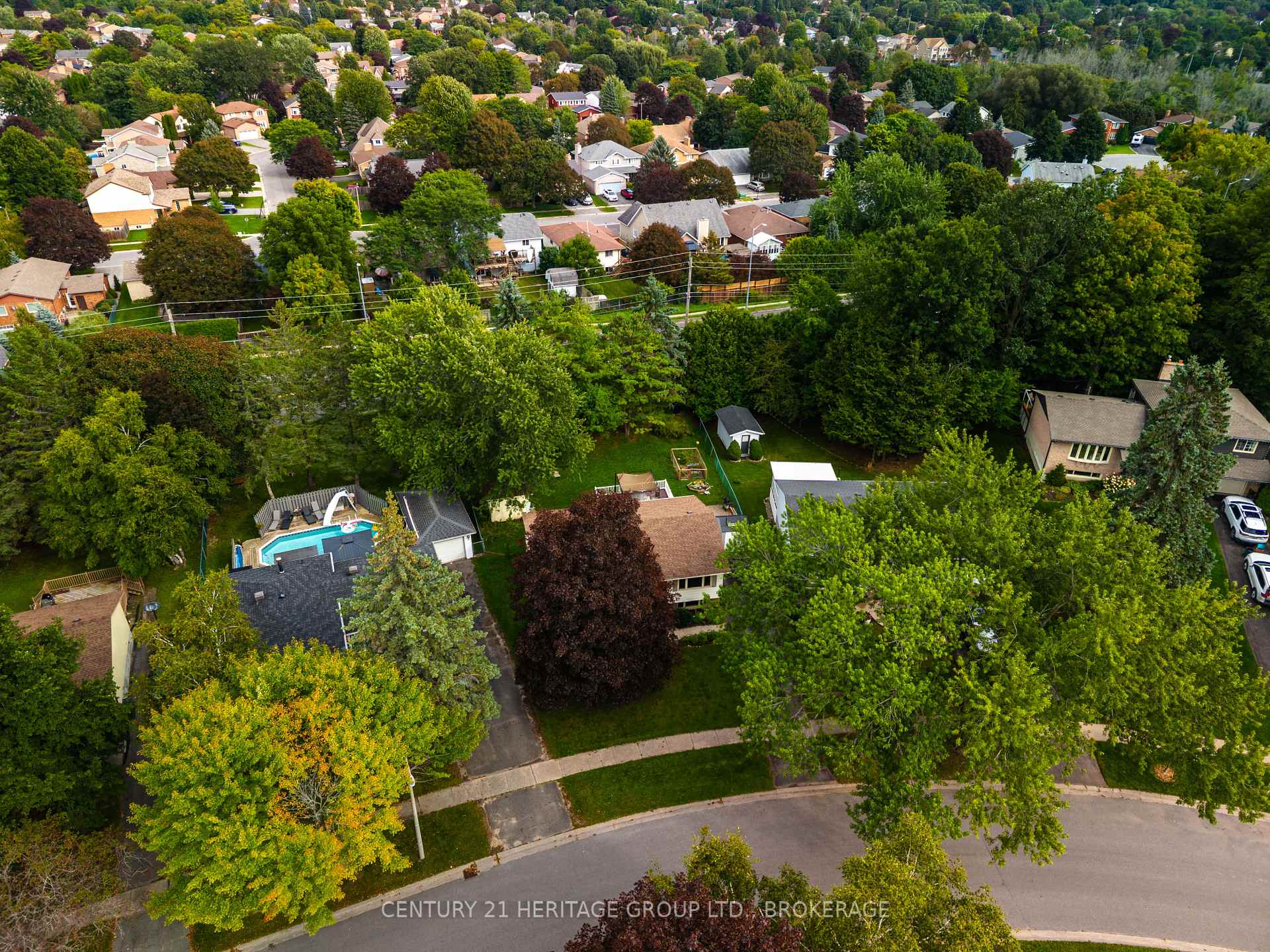 Photo 47 of 912 Safari Drive, Kingston, North of Taylor-Kidd Blvd — HOMEH