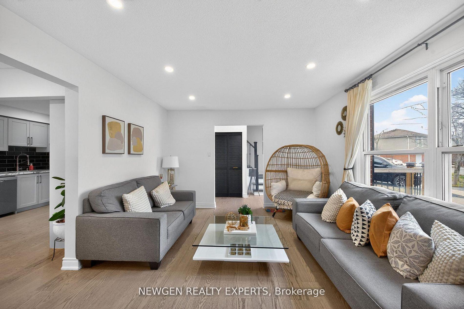 Photo 7 of 63 Faludon Drive, Halton Hills, Georgetown — HOMEH