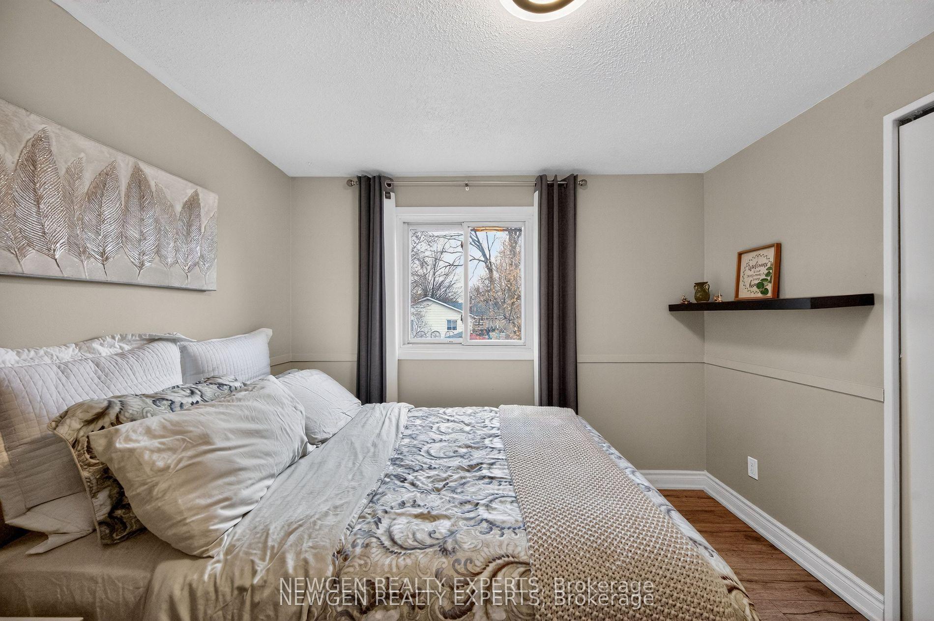 Photo 22 of 63 Faludon Drive, Halton Hills, Georgetown — HOMEH