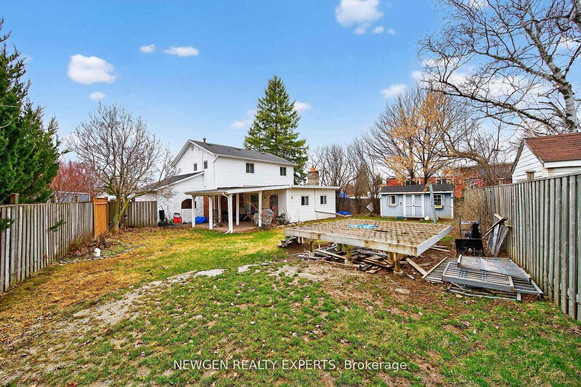 Photo 37 of 63 Faludon Drive, Halton Hills, Georgetown — HOMEH