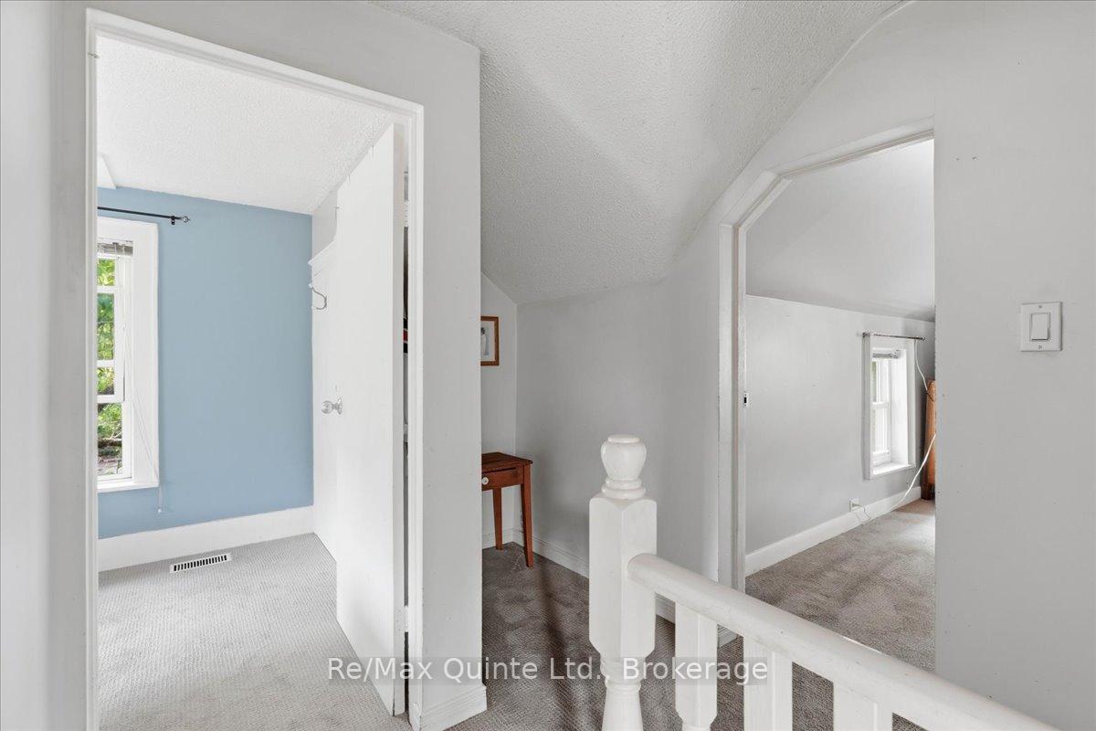 Photo 13 of 235 Pine Street, Belleville, Belleville Ward — HOMEH