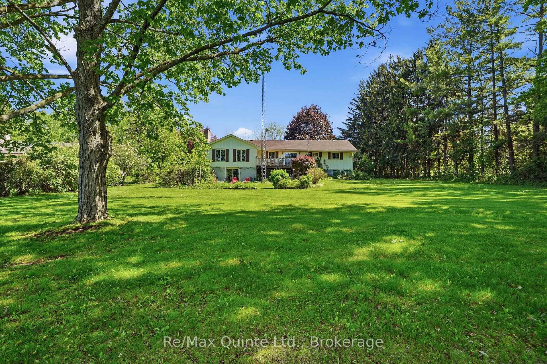 Photo 7 of 1678 County Road 3, Prince Edward County, Ameliasburg Ward — HOMEH