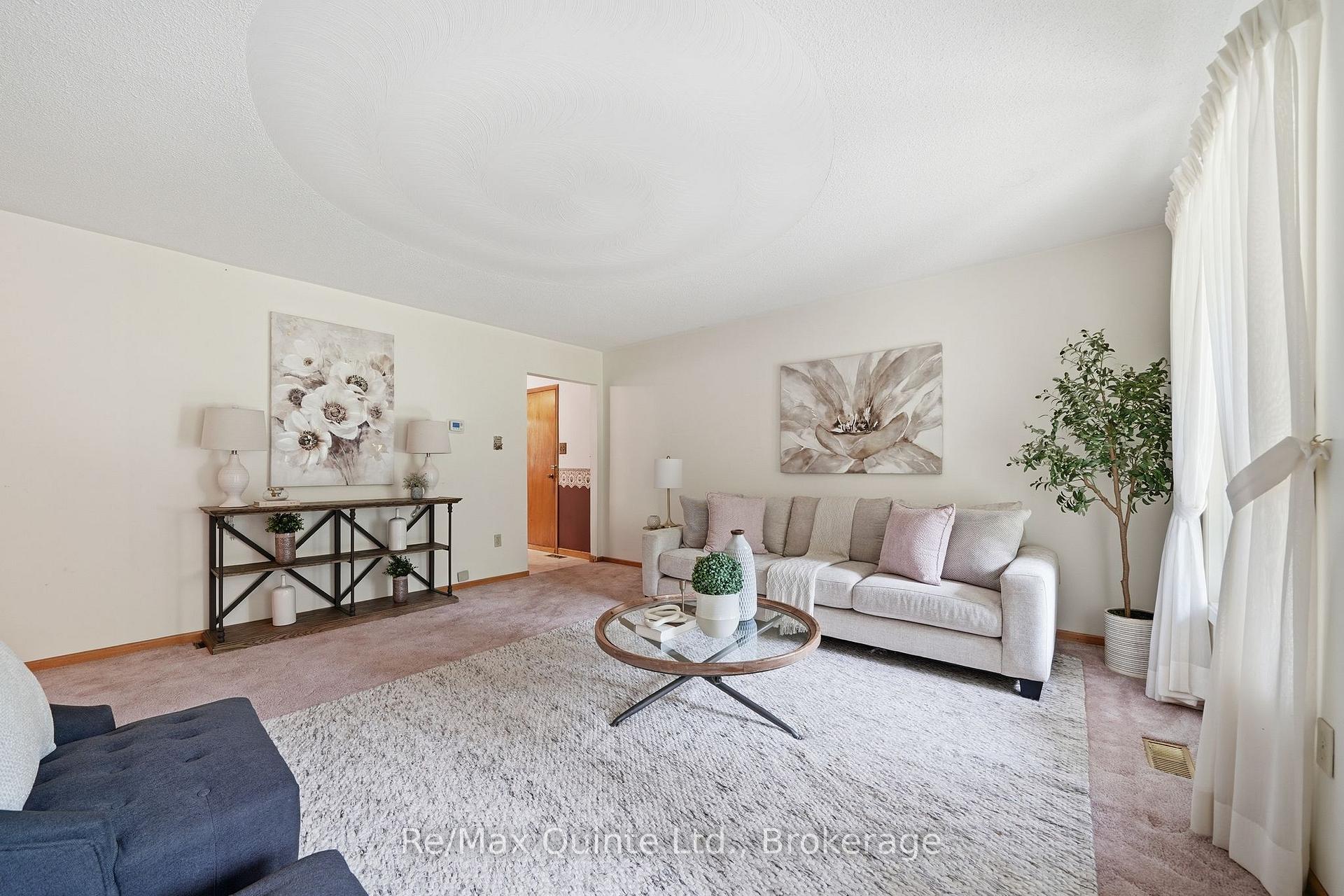 Photo 12 of 1678 County Road 3, Prince Edward County, Ameliasburg Ward — HOMEH