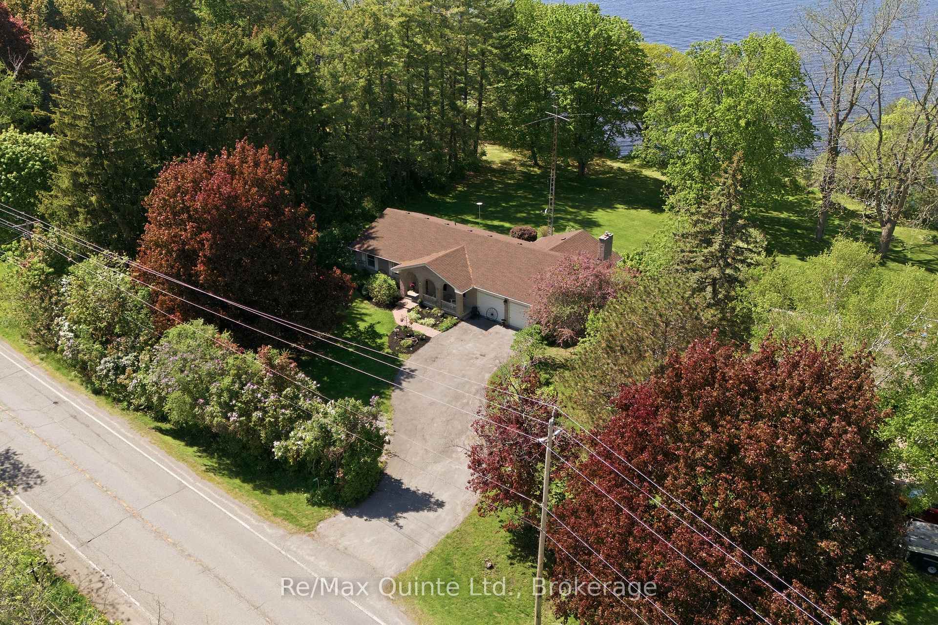 Photo 36 of 1678 County Road 3, Prince Edward County, Ameliasburg Ward — HOMEH