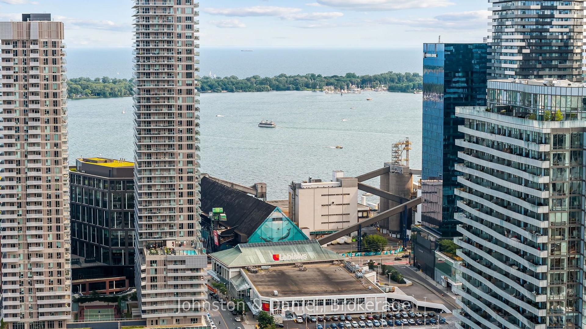 Photo 5 of Unit 518, 80 Front Street E, Toronto, Church-Yonge Corridor — HOMEH