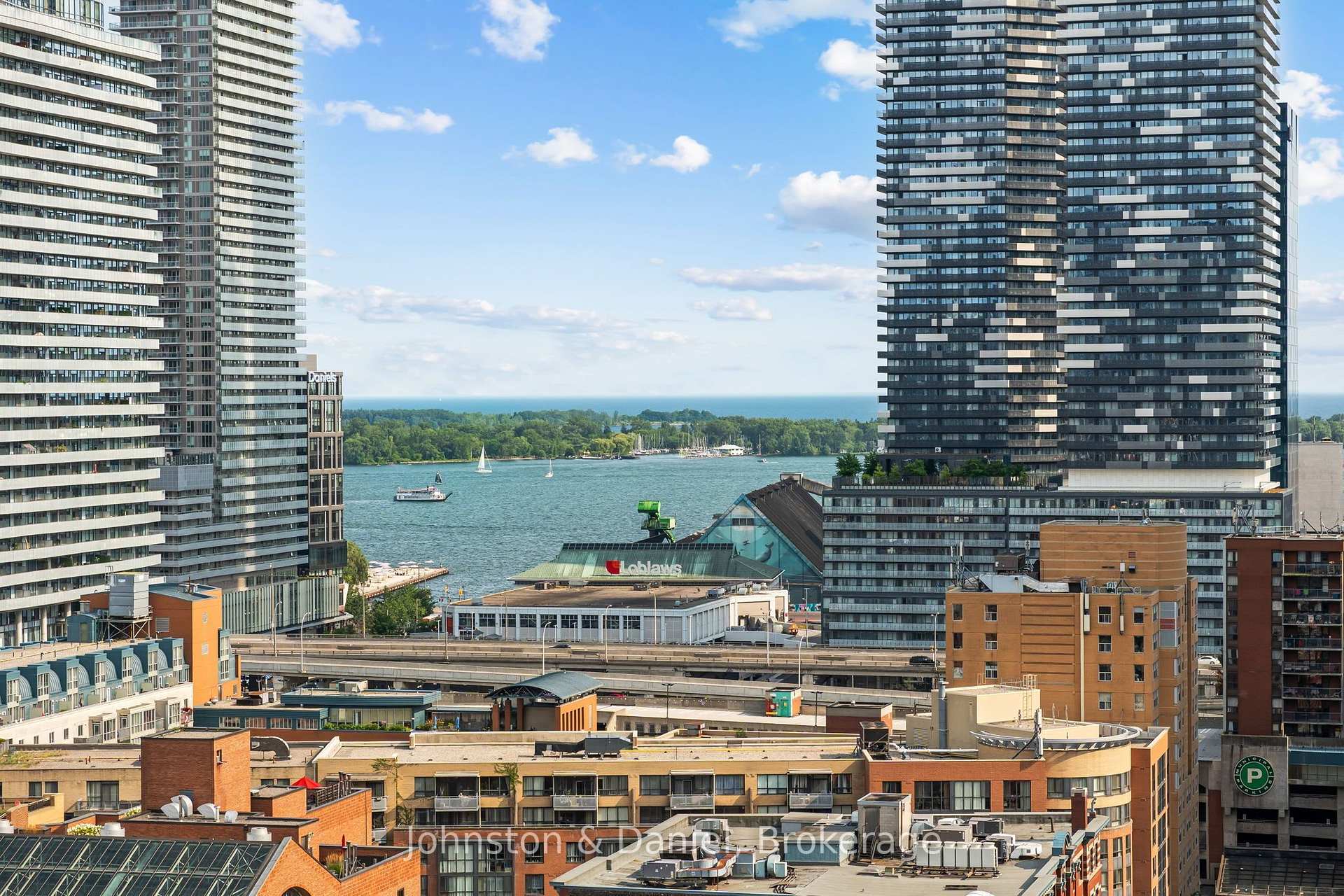 Photo 59 of Unit 518, 80 Front Street E, Toronto, Church-Yonge Corridor — HOMEH