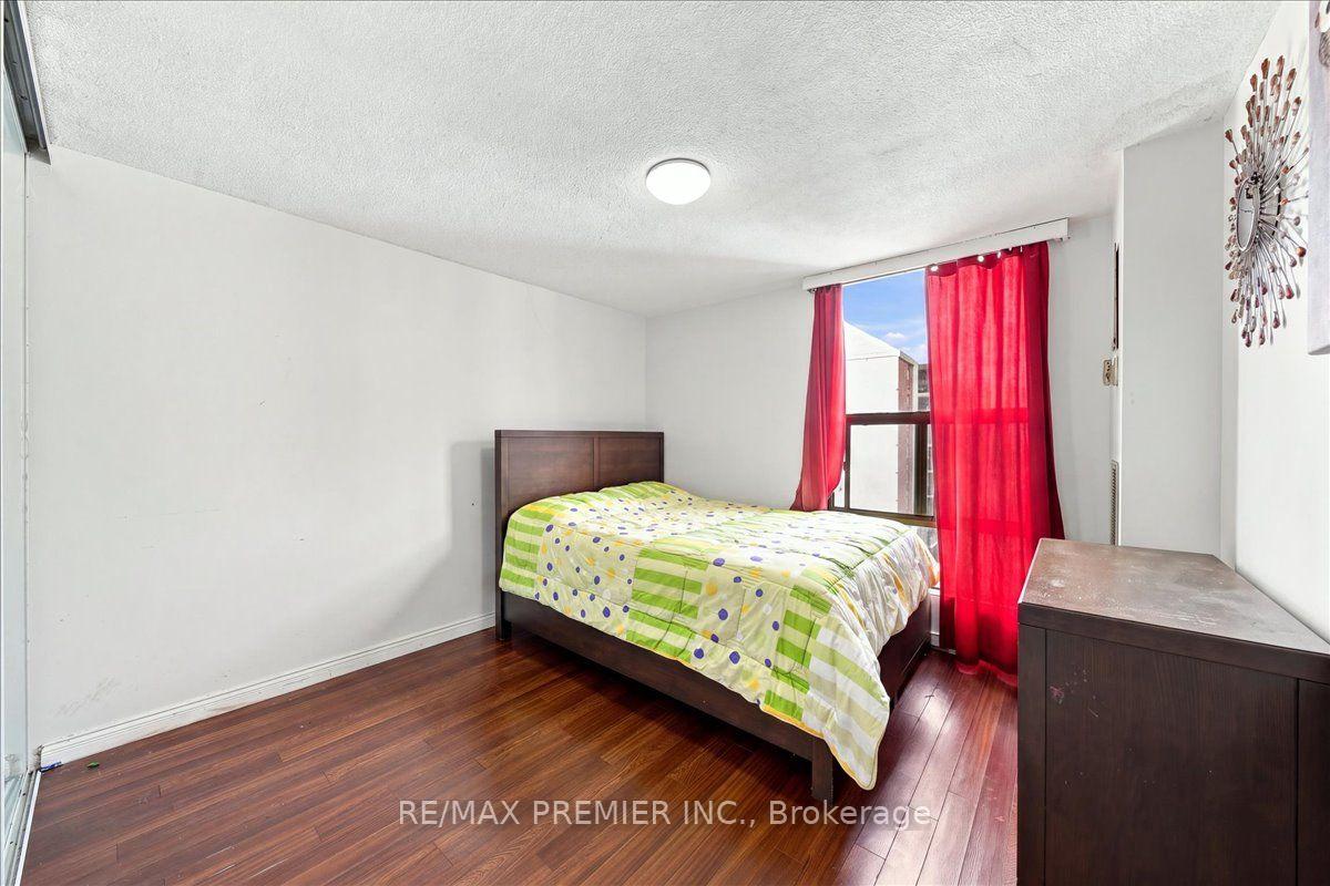 Photo 16 of Unit 1711, 4 Kings Cross Road, Brampton, Queen Street Corridor — HOMEH