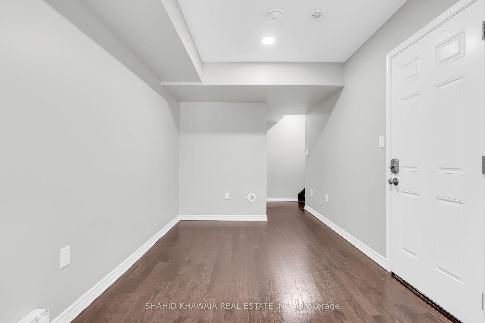 Photo 6 of Unit #87, 1000 Asleton Boulevard, Milton, Willmott — HOMEH