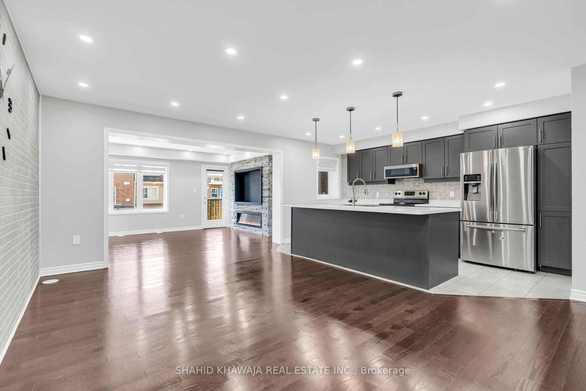 Photo 9 of Unit #87, 1000 Asleton Boulevard, Milton, Willmott — HOMEH