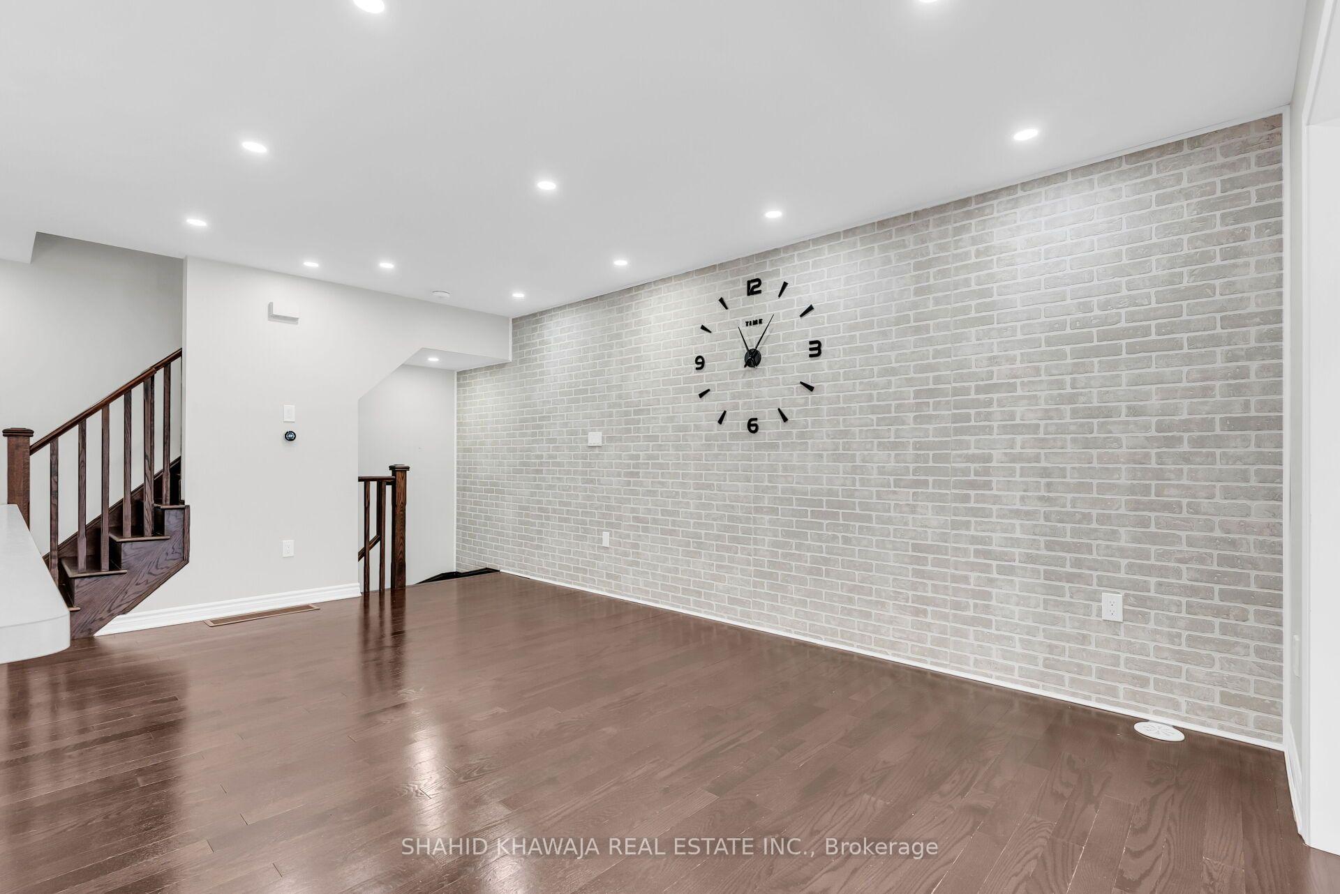 Photo 12 of Unit #87, 1000 Asleton Boulevard, Milton, Willmott — HOMEH