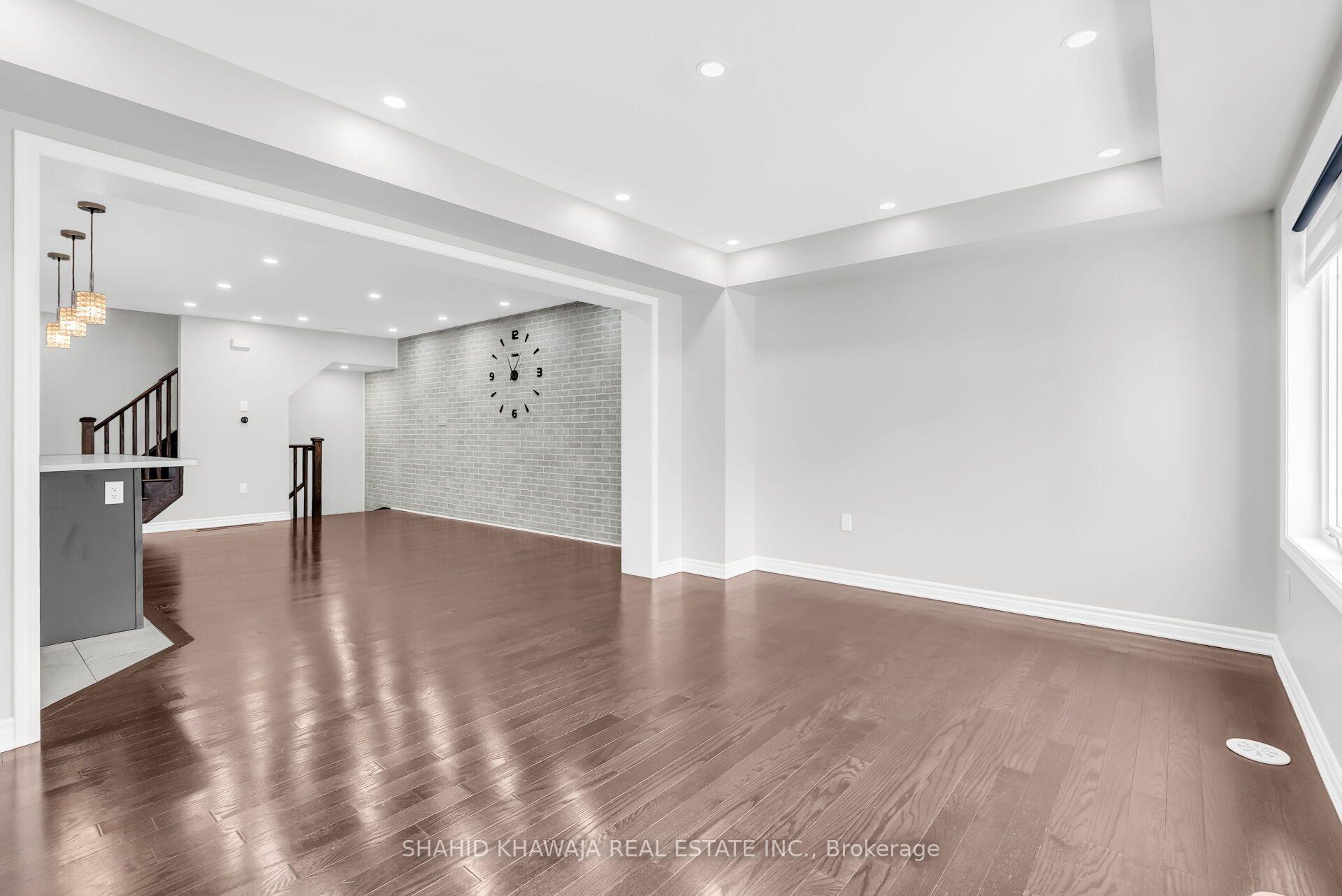 Photo 16 of Unit #87, 1000 Asleton Boulevard, Milton, Willmott — HOMEH
