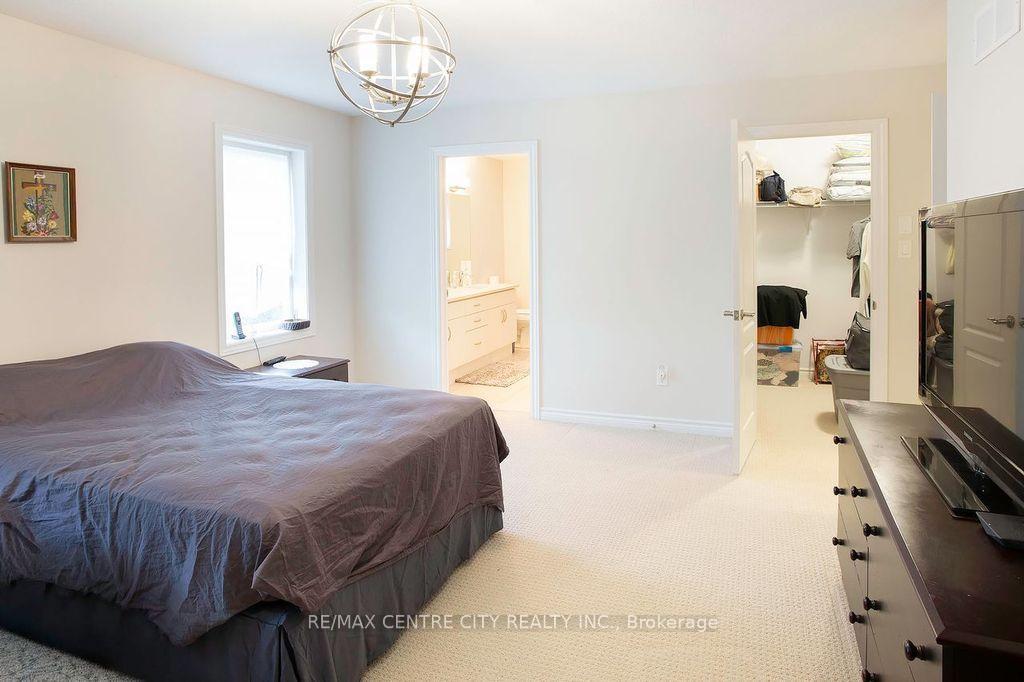 Photo 25 of 1586 Noah Bend, London, North I — HOMEH