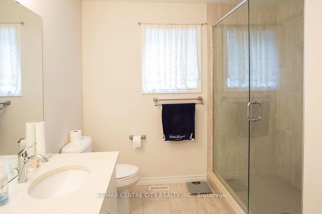 Photo 27 of 1586 Noah Bend, London, North I — HOMEH